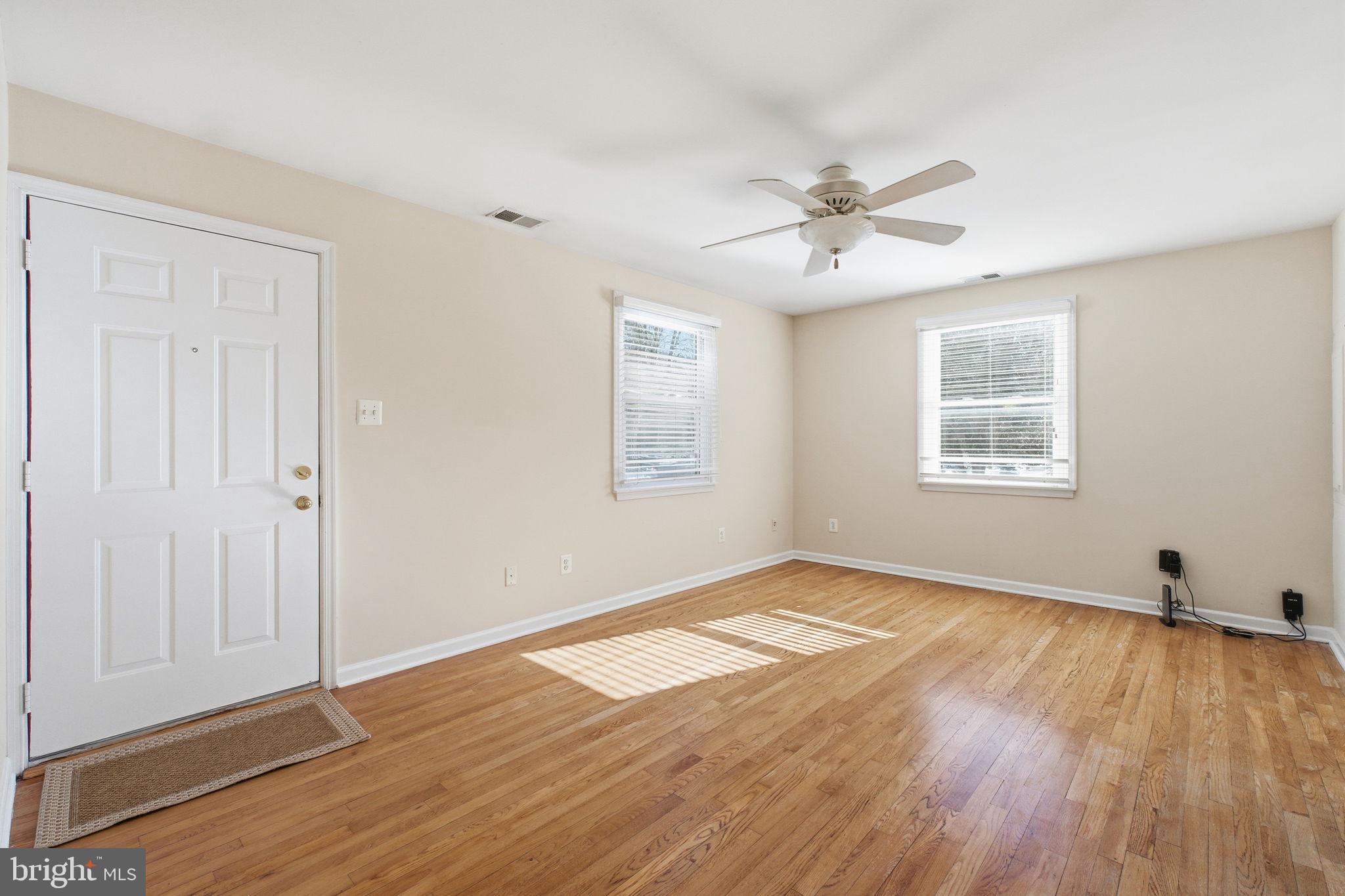 4038 CHESTNUT STREET