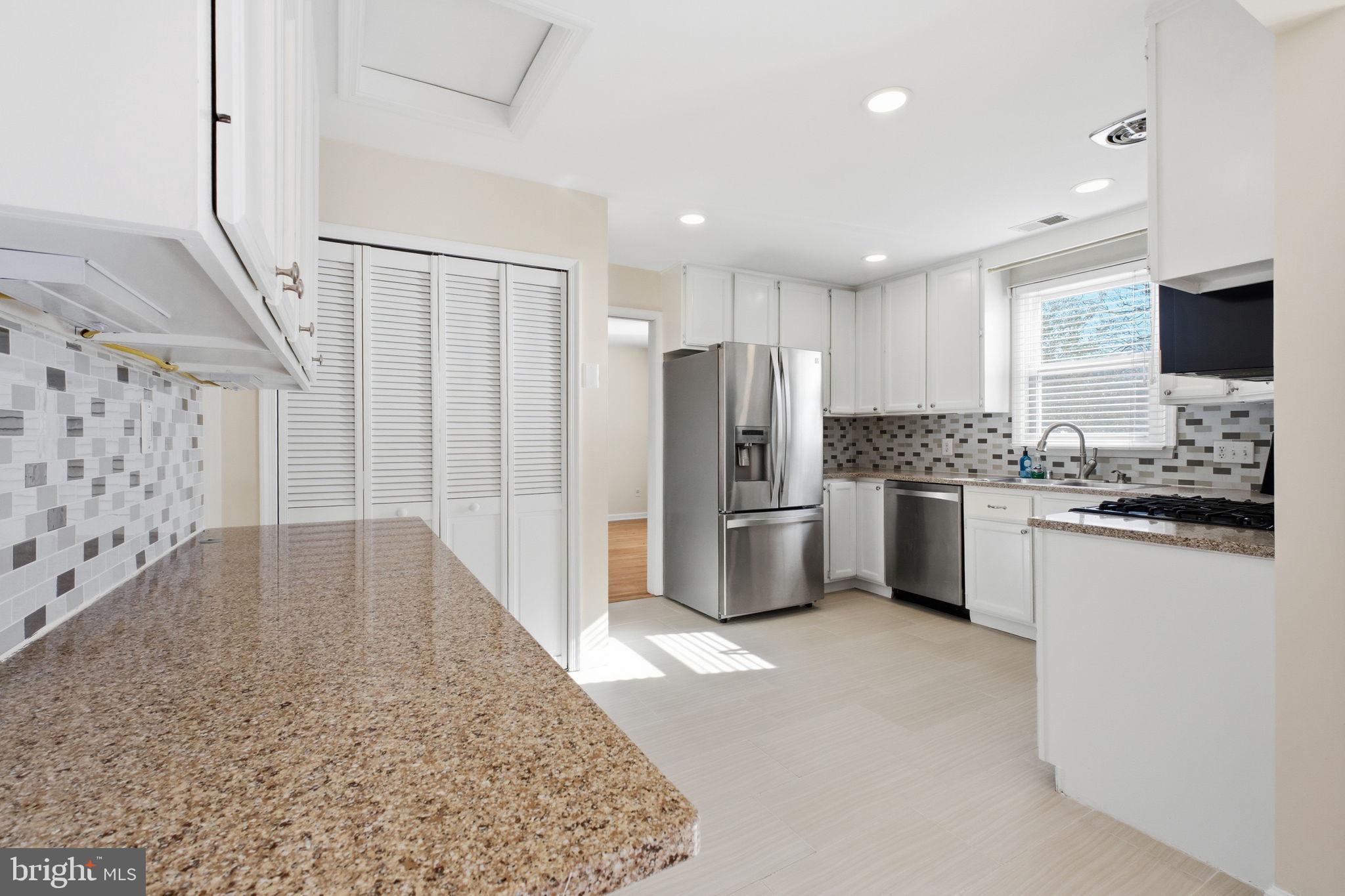 WESTMORE - Residential