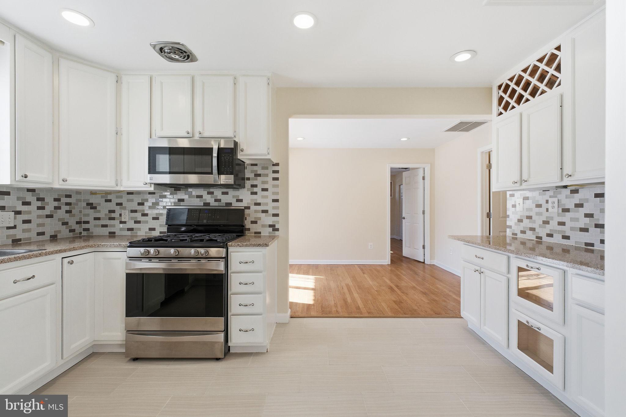 WESTMORE - Residential