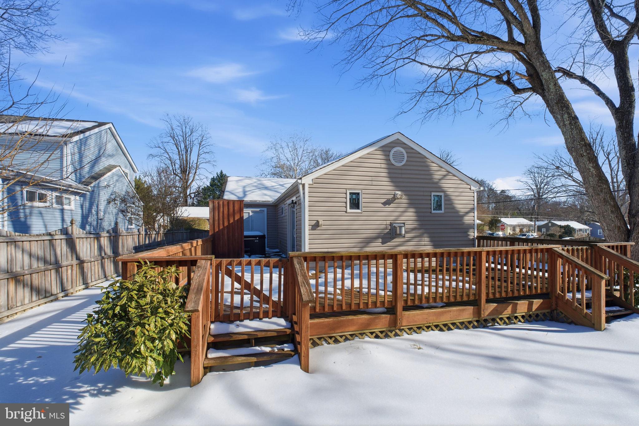 WESTMORE - Residential