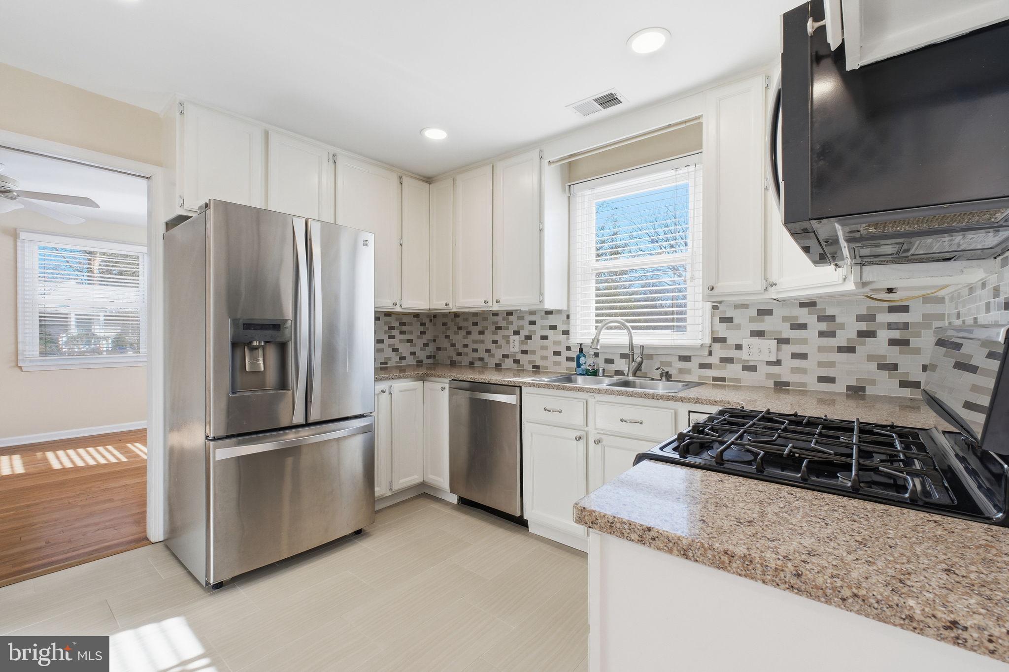 WESTMORE - Residential