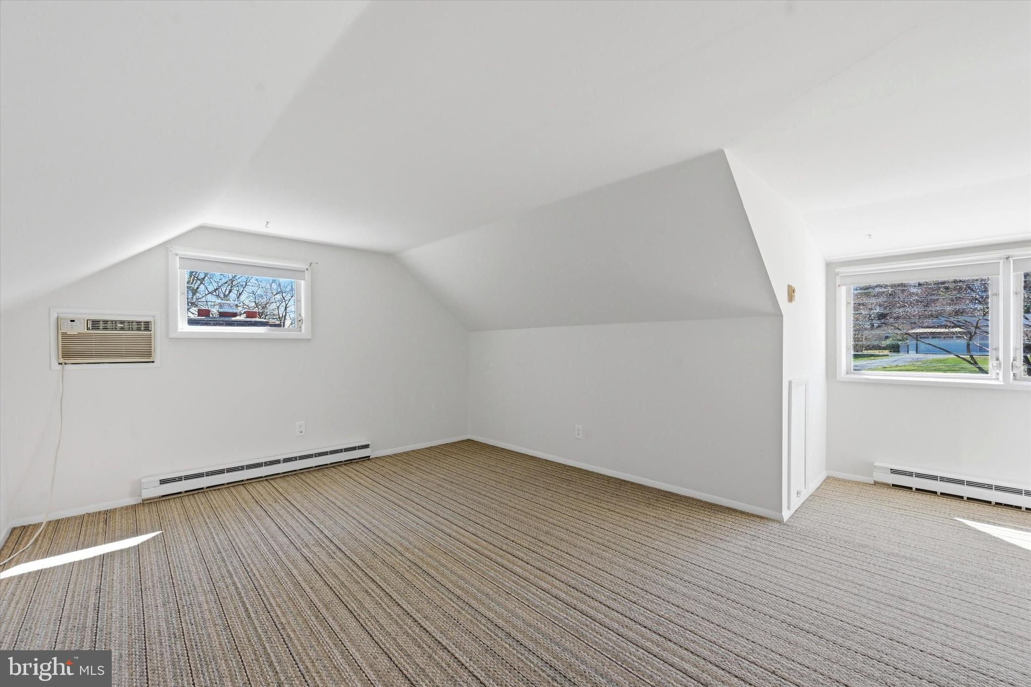 RIDDLEWOOD - Residential