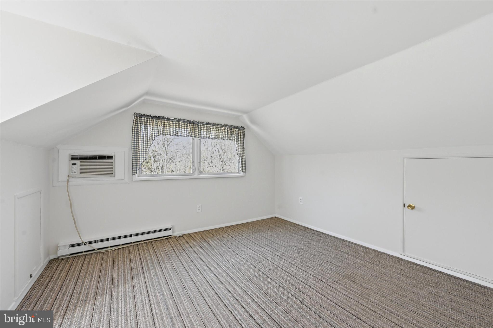 RIDDLEWOOD - Residential