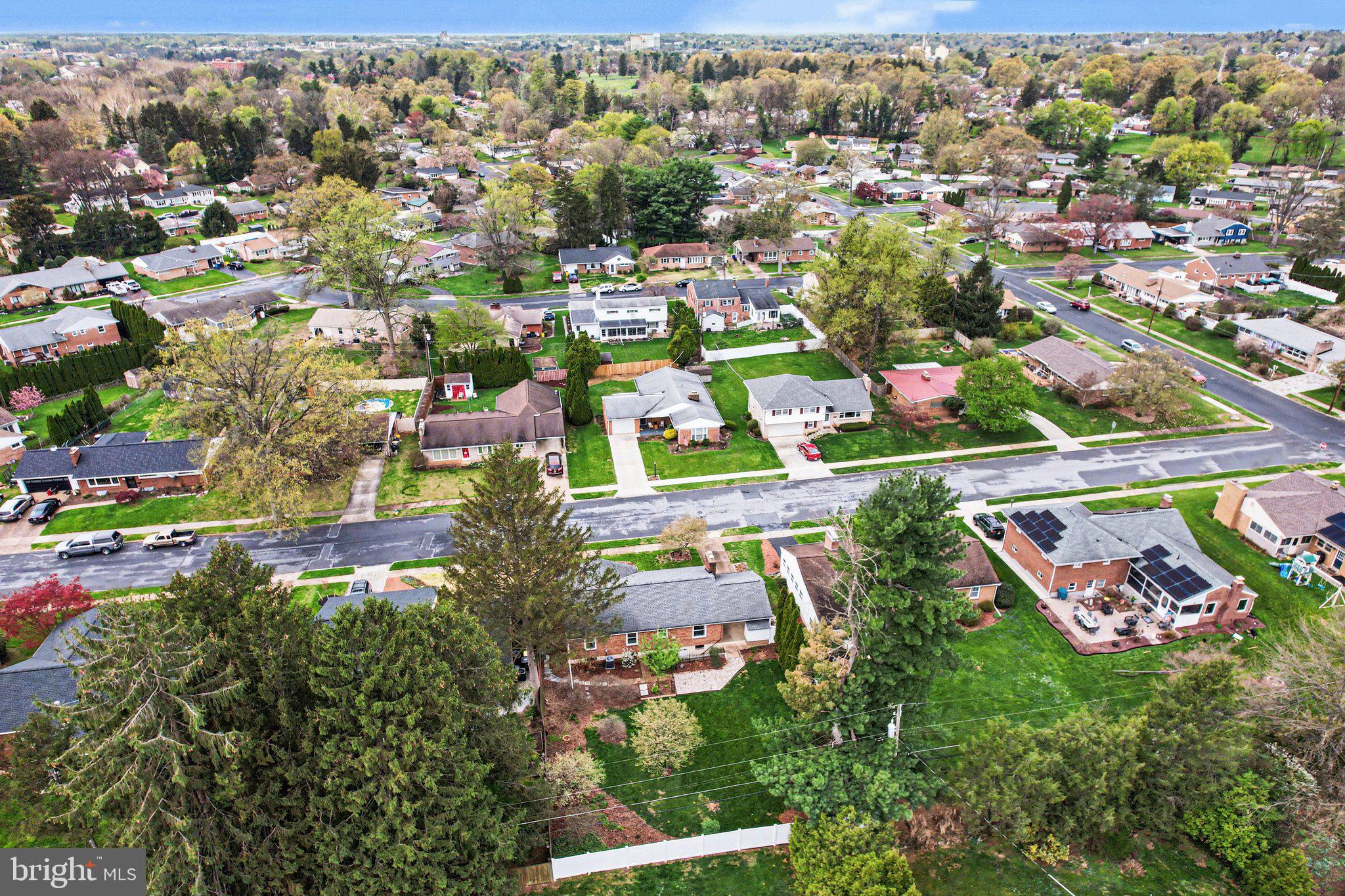 CEDAR CLIFF MANOR - Residential