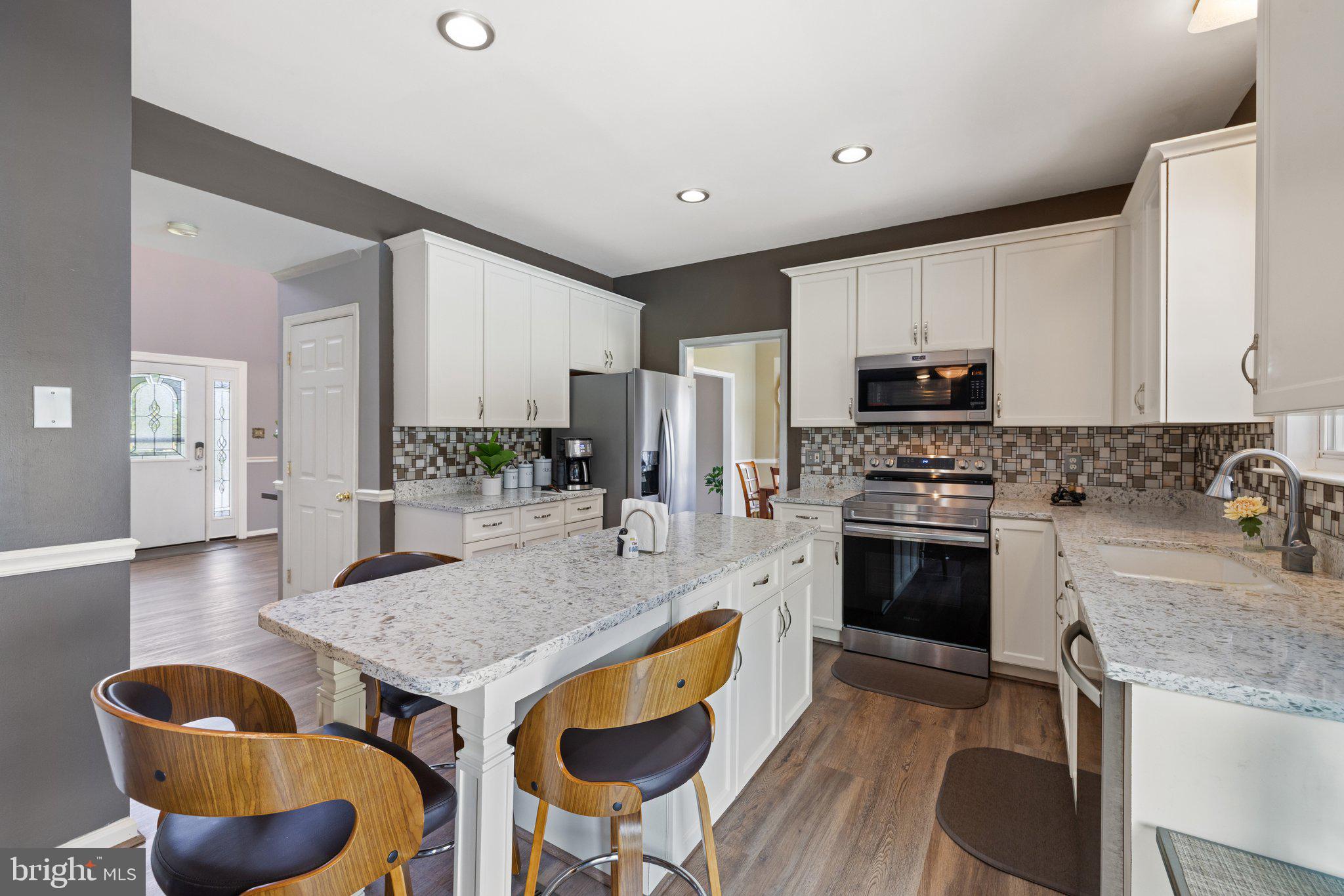 GAP VIEW VILLAGE - Residential