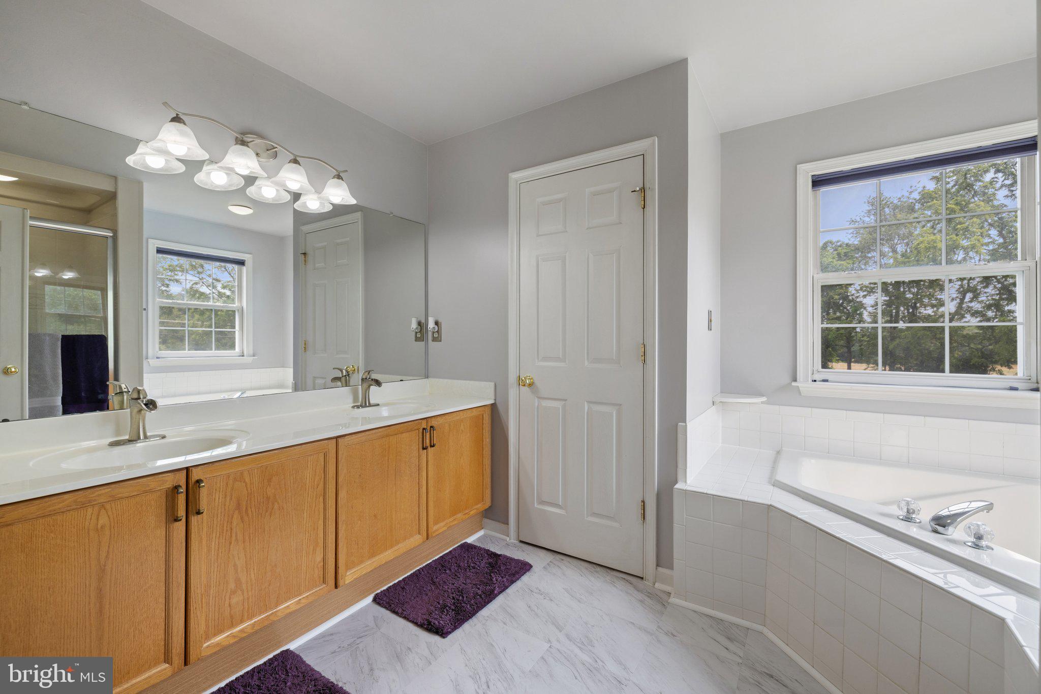 GAP VIEW VILLAGE - Residential