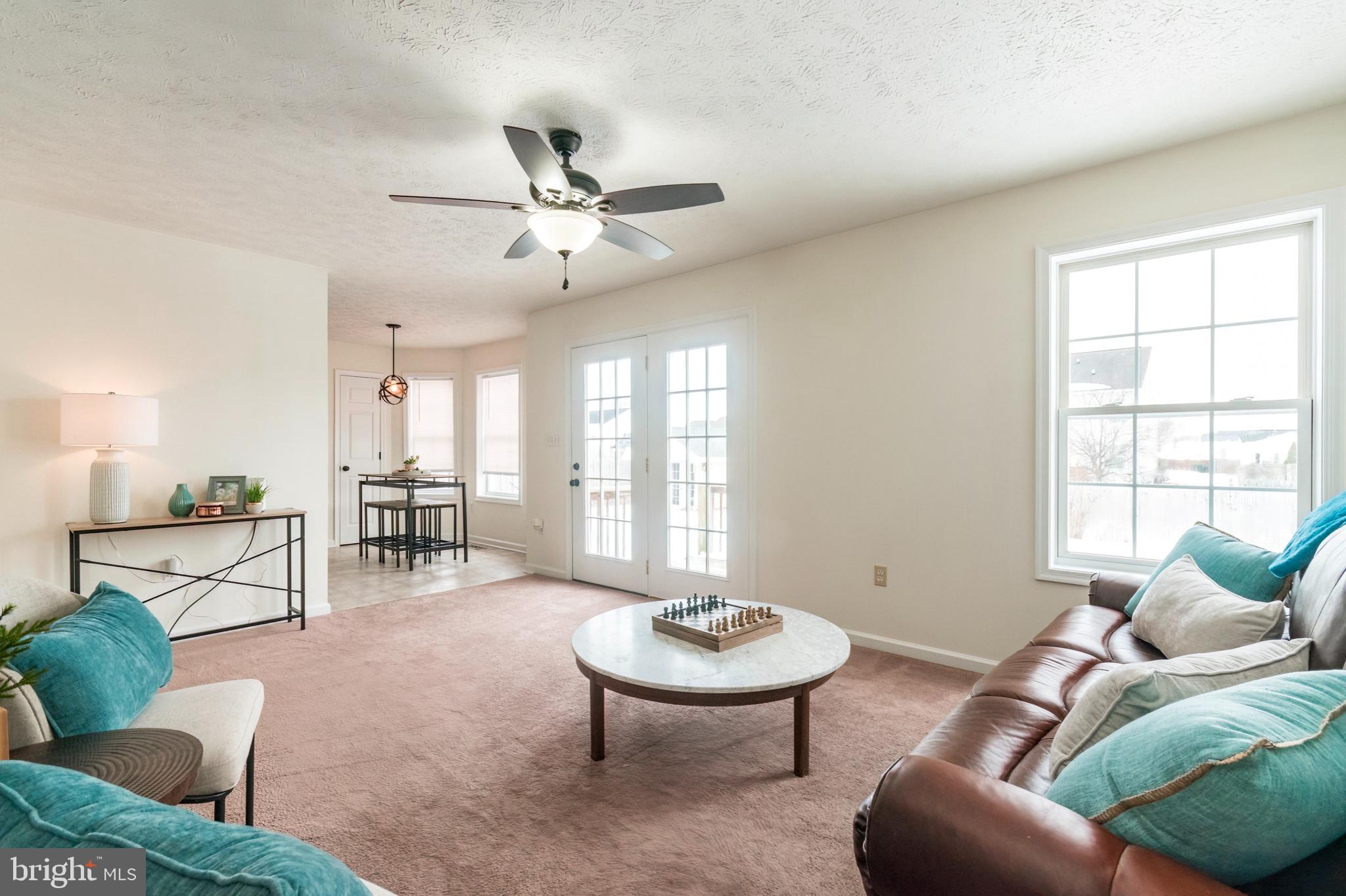 SPRING HILL - Residential