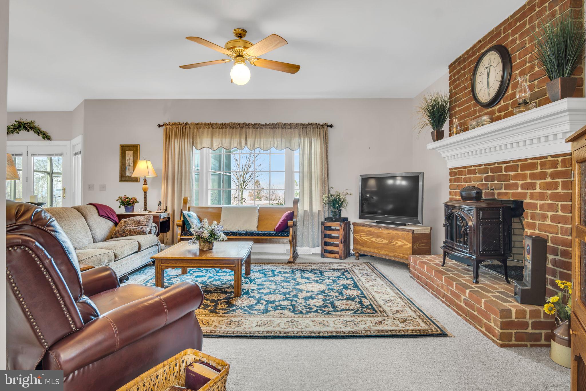 173 LAWN ROAD
