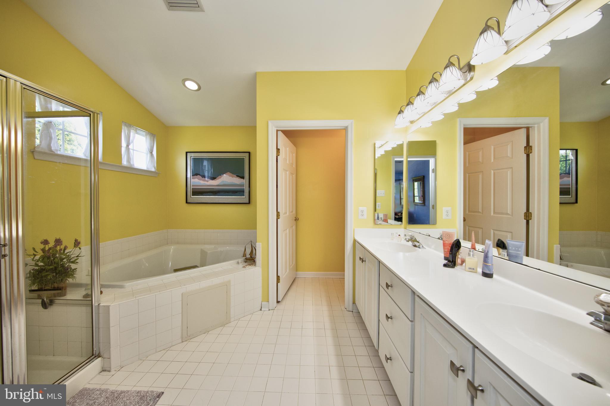 GLENSIDE FARMS - Residential