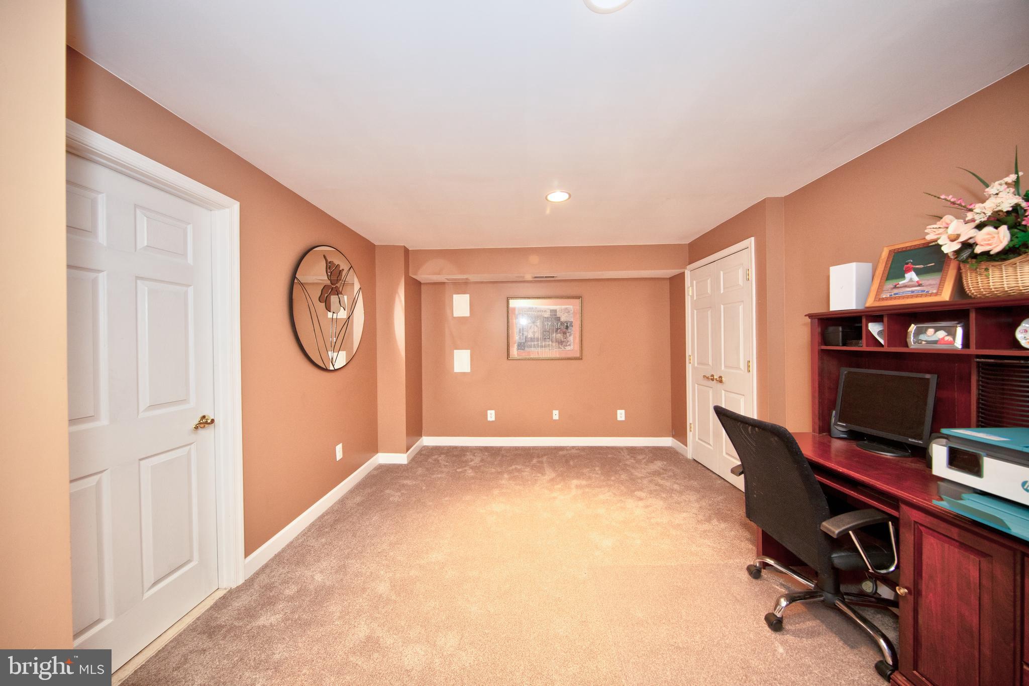 GLENSIDE FARMS - Residential