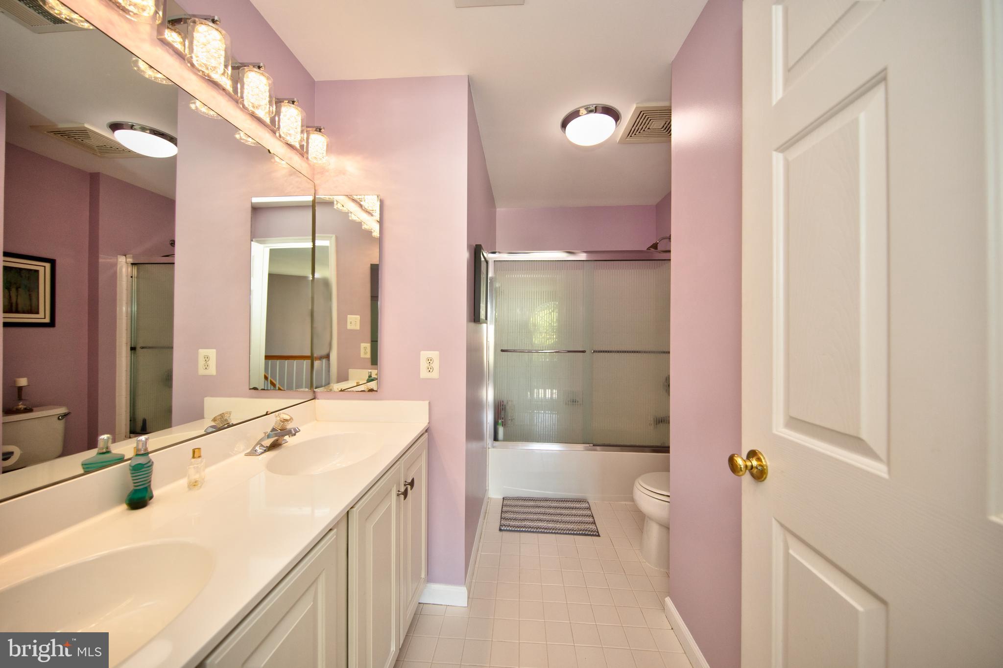 GLENSIDE FARMS - Residential