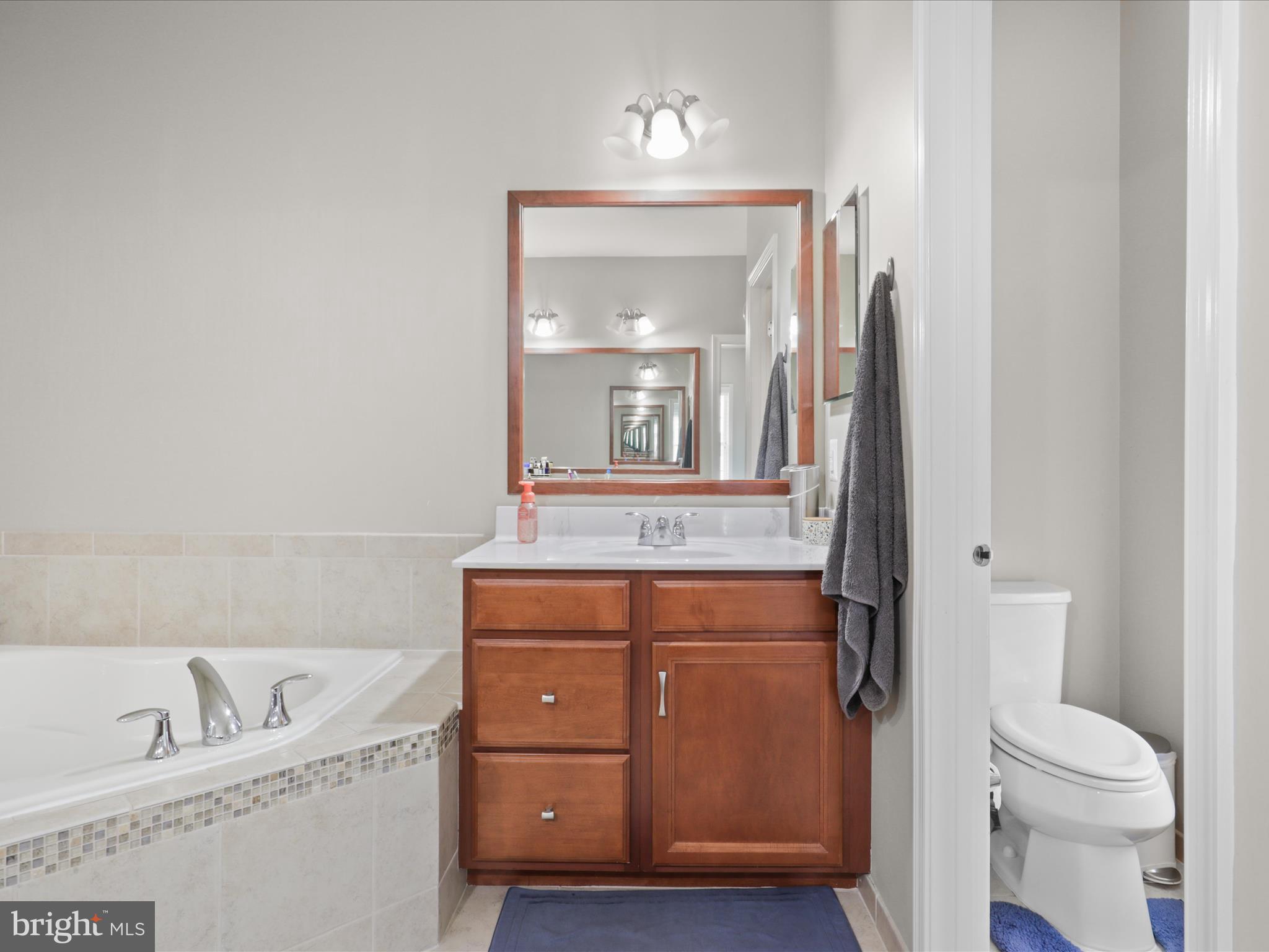 MOOREFIELD STATION - Residential Lease