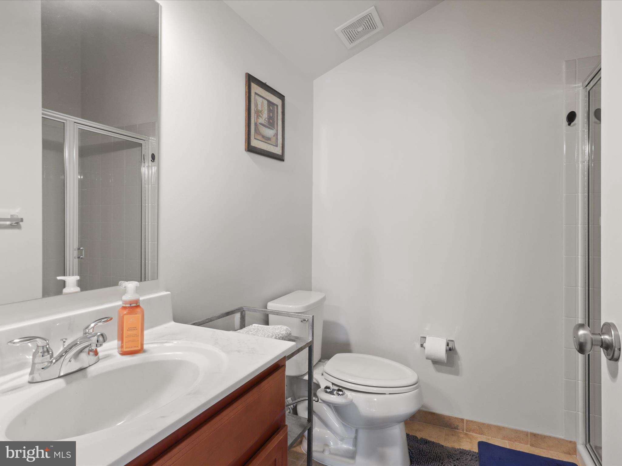 MOOREFIELD STATION - Residential Lease