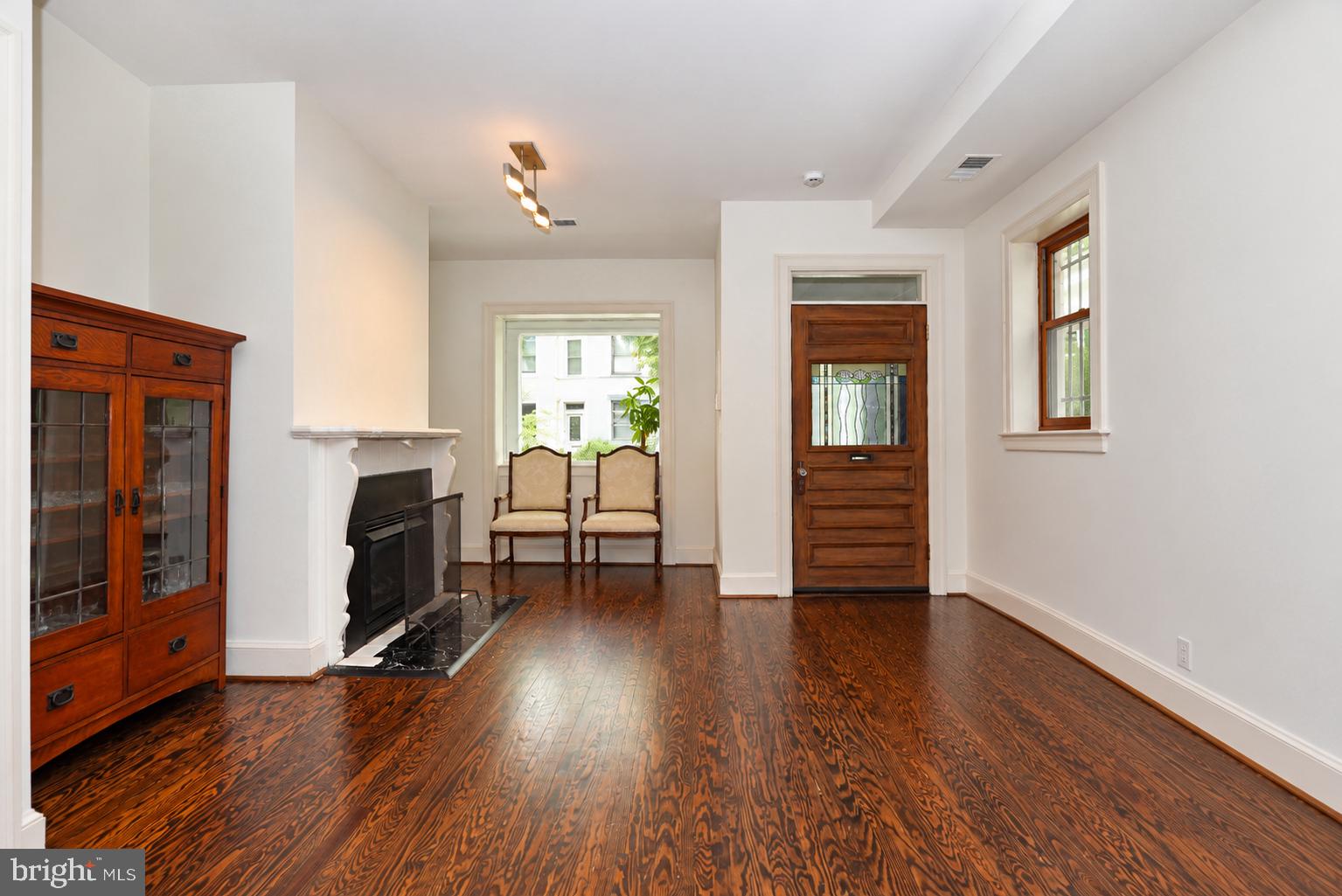 1841 ONTARIO PLACE NW A