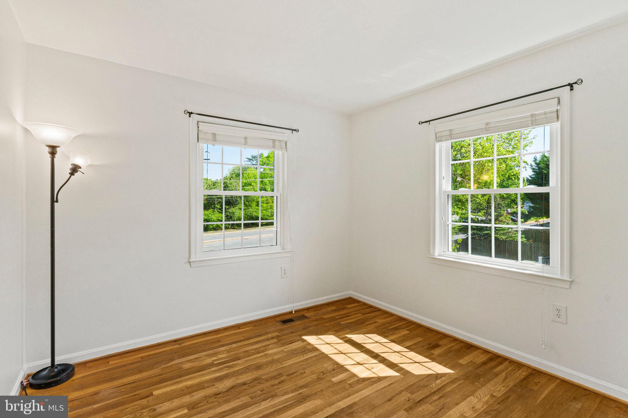 LEEWOOD - Residential