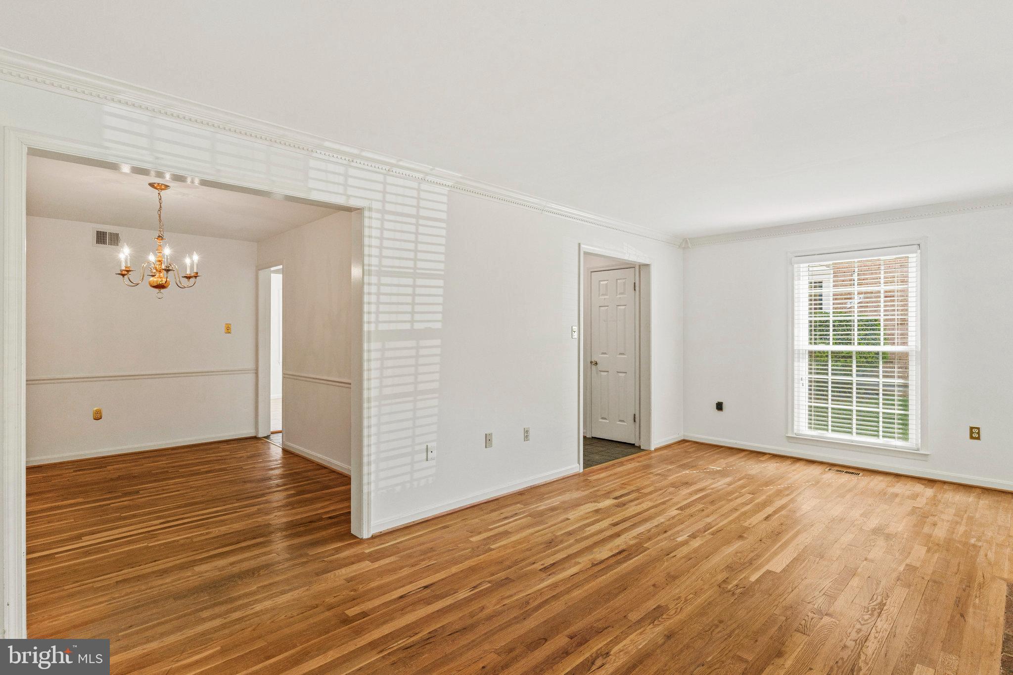 LEEWOOD - Residential