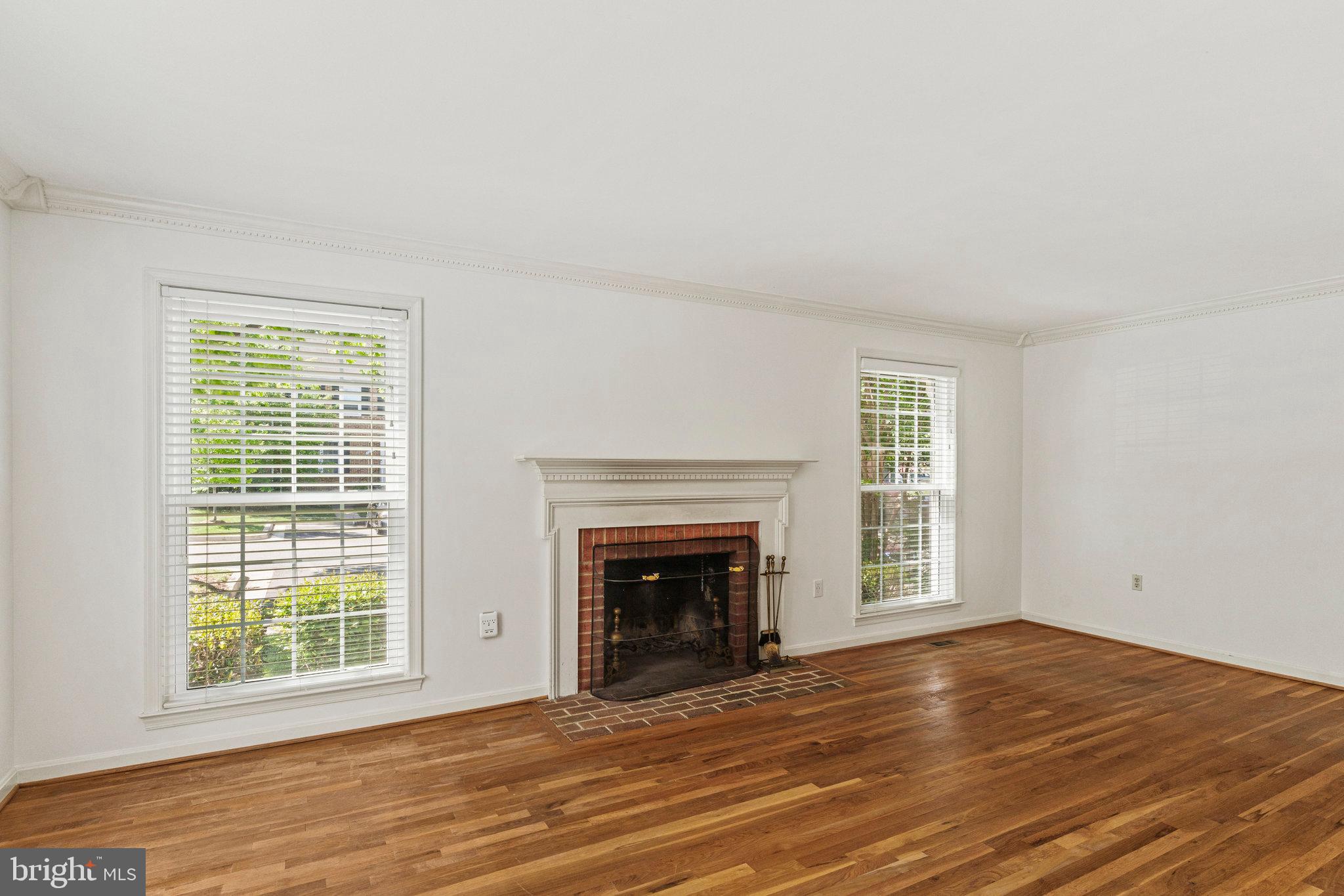 LEEWOOD - Residential