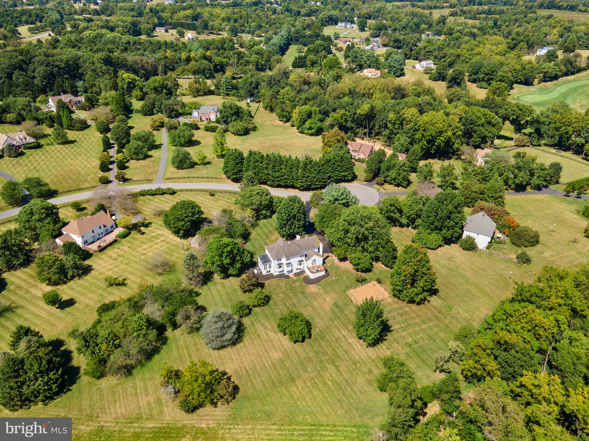 FARMINGTON ON THE GREEN - Residential
