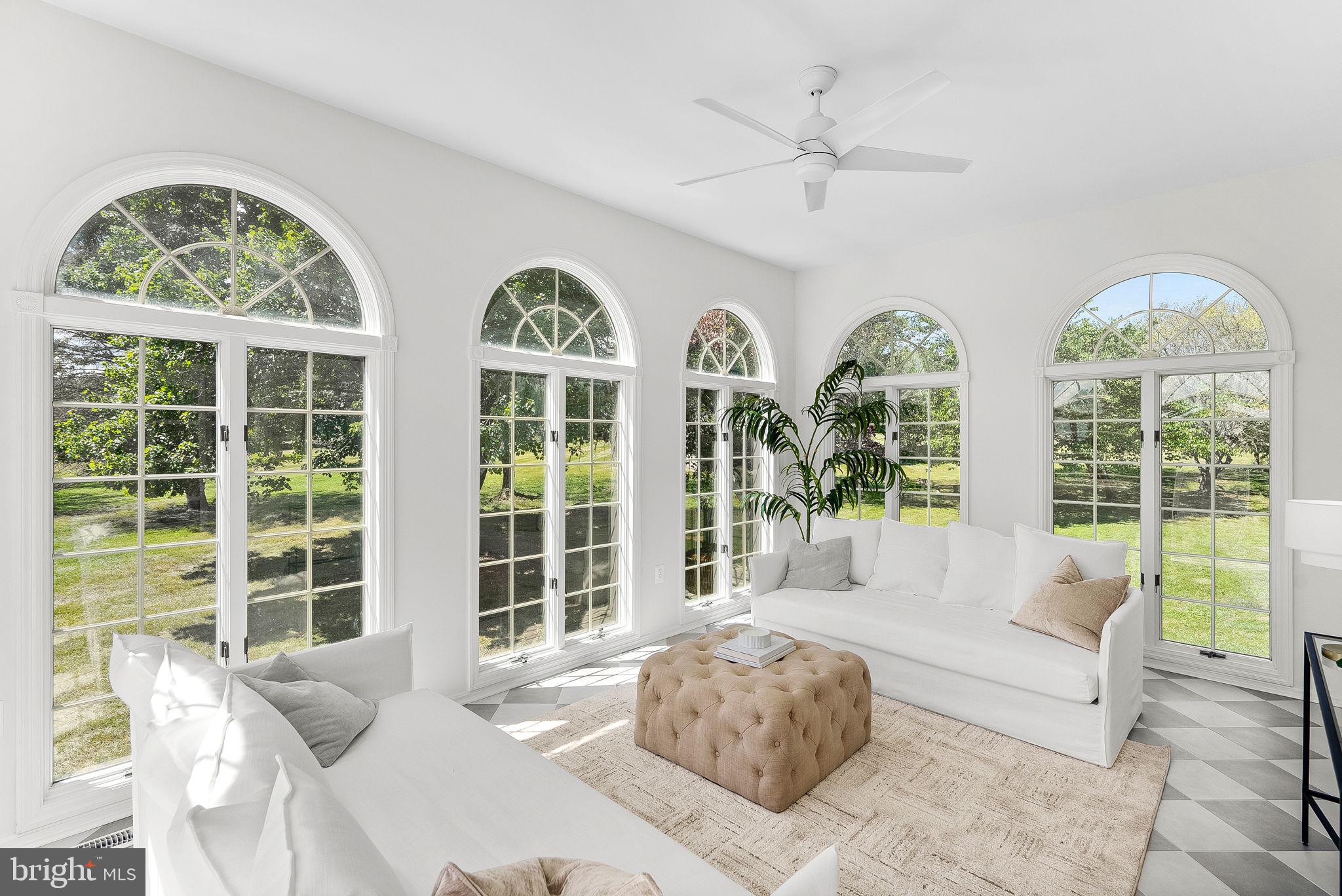 FARMINGTON ON THE GREEN - Residential