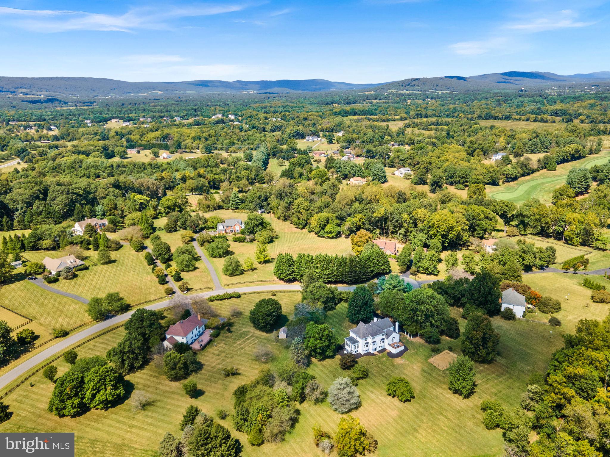 FARMINGTON ON THE GREEN - Residential
