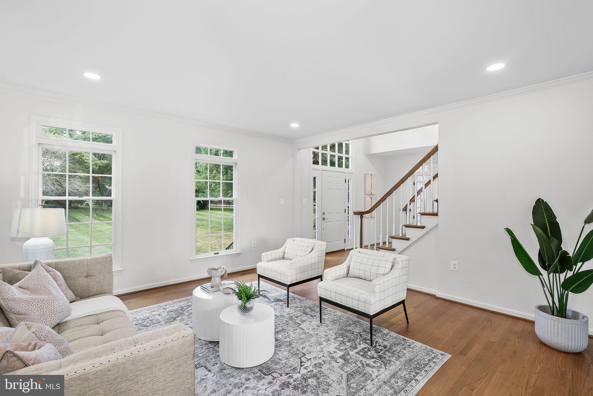 FARMINGTON ON THE GREEN - Residential