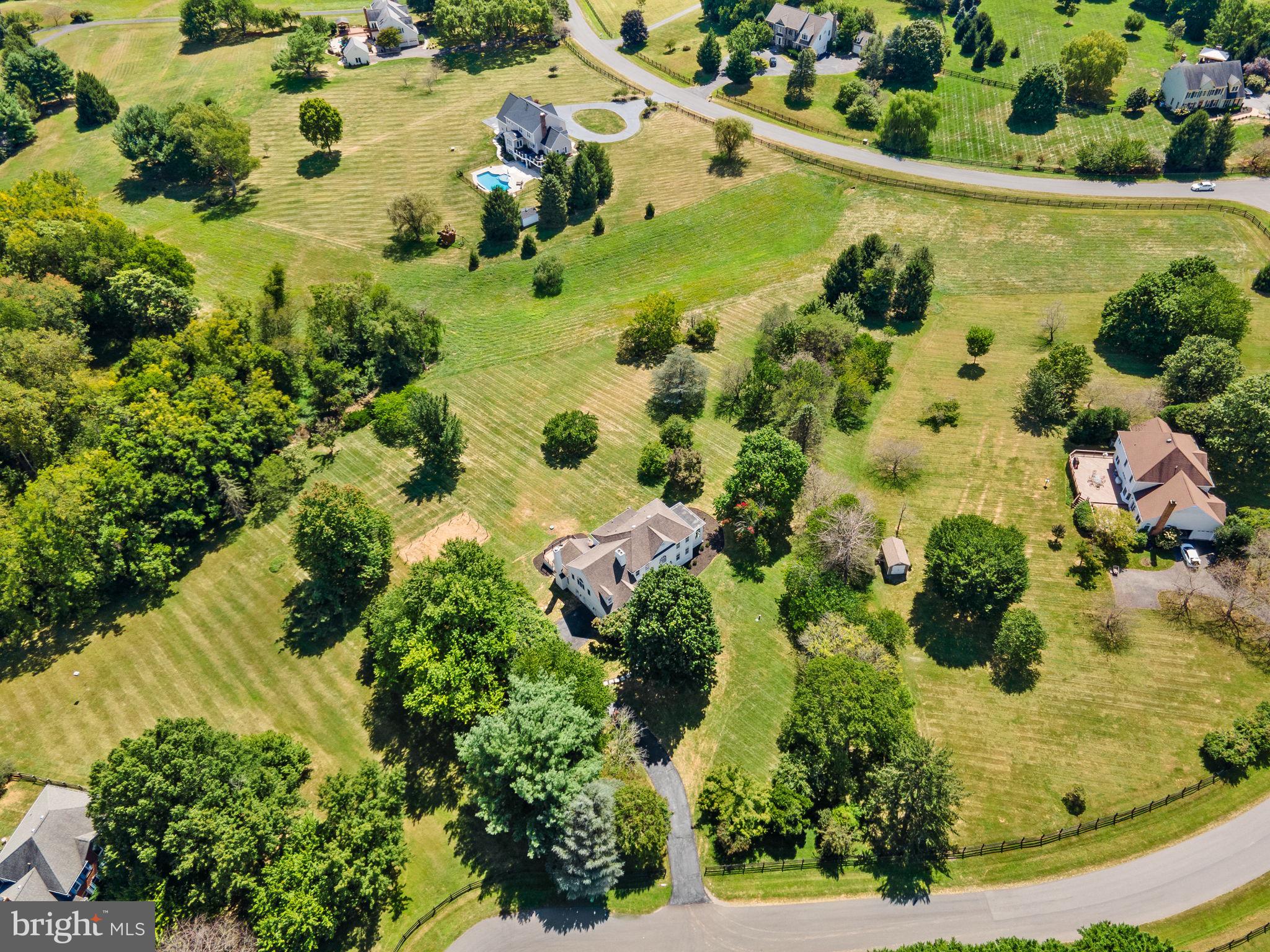 FARMINGTON ON THE GREEN - Residential