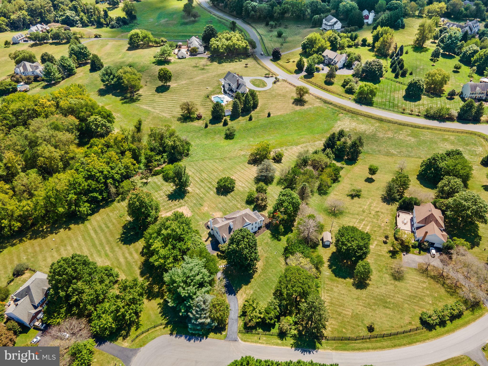 FARMINGTON ON THE GREEN - Residential