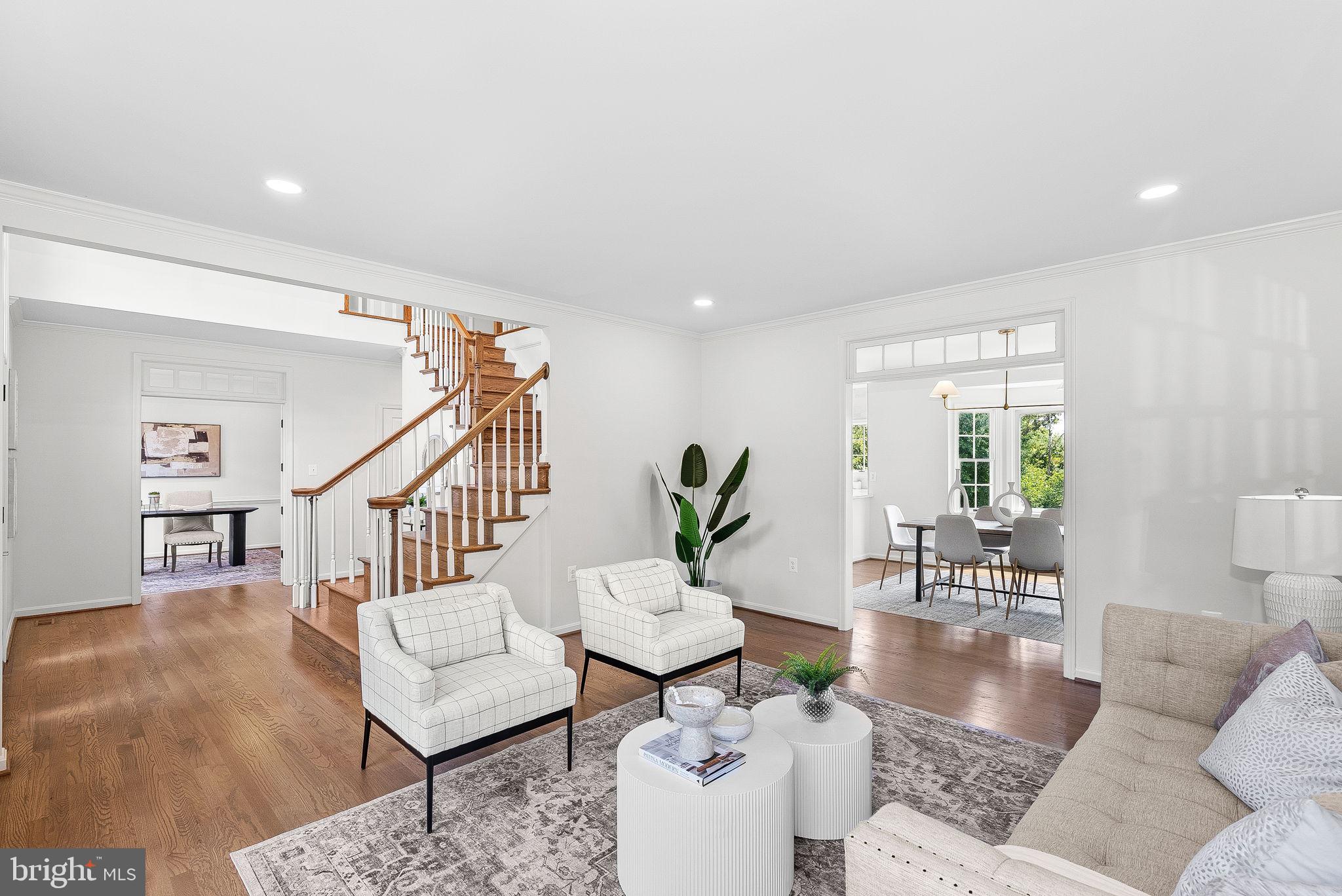 FARMINGTON ON THE GREEN - Residential