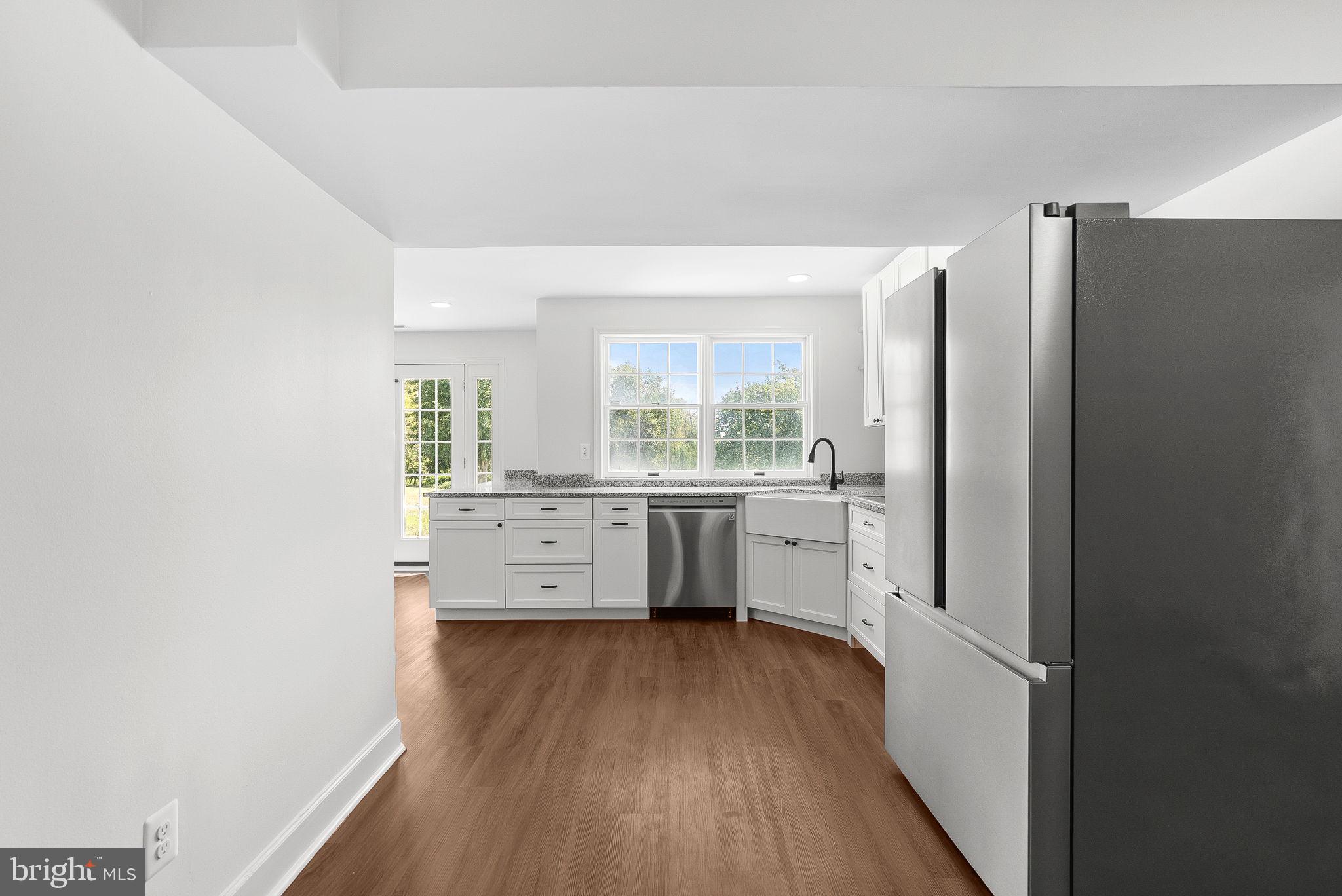 FARMINGTON ON THE GREEN - Residential