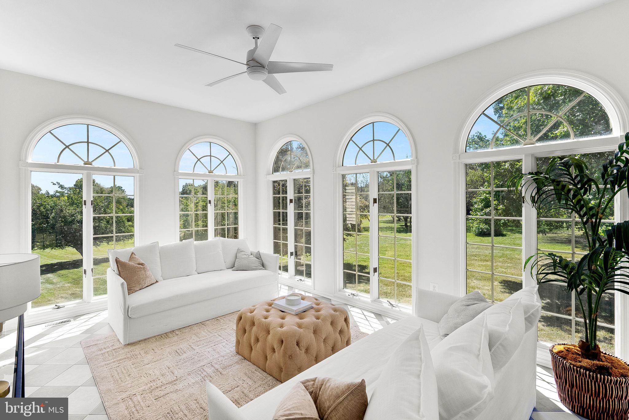 FARMINGTON ON THE GREEN - Residential