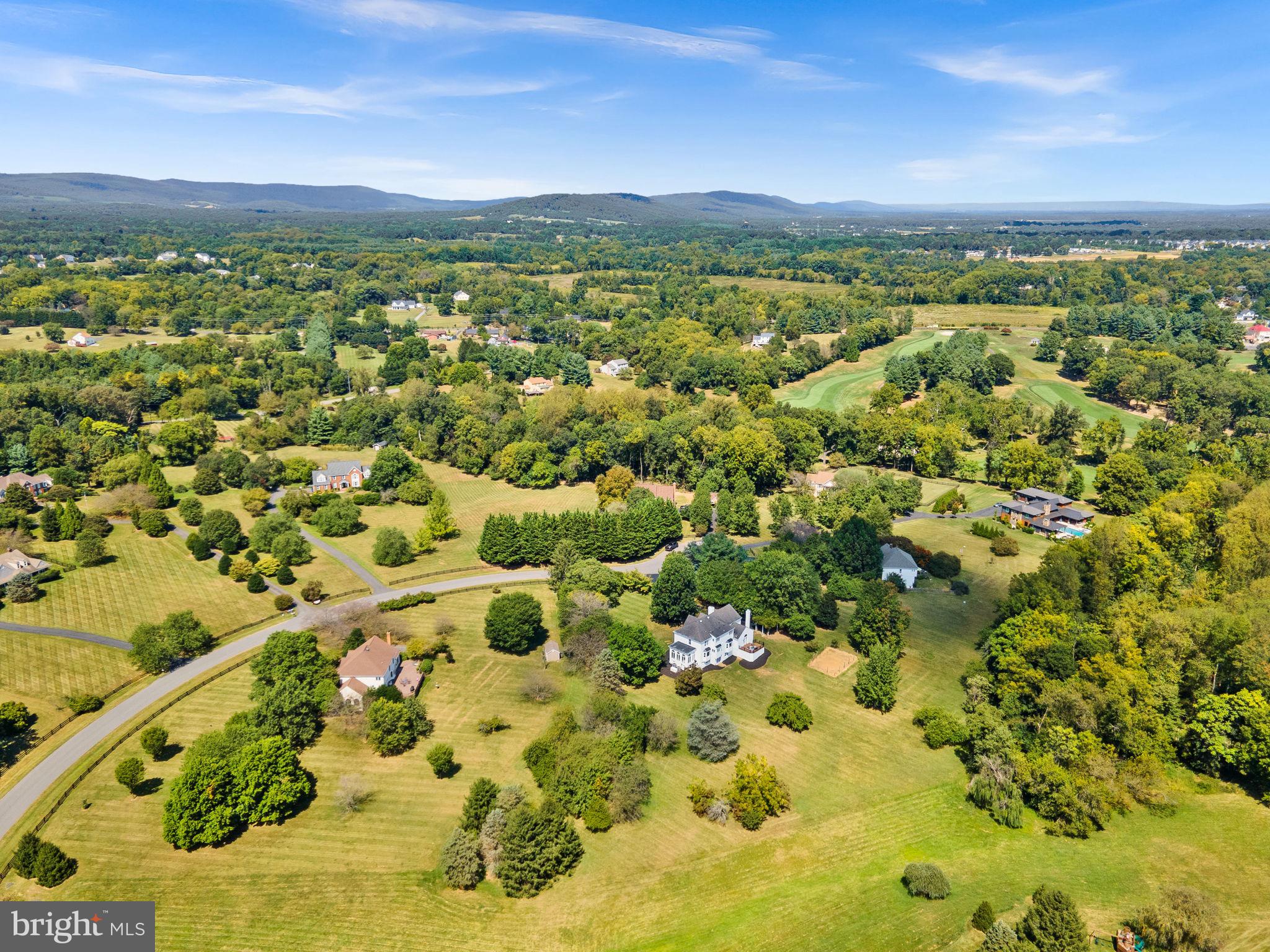 FARMINGTON ON THE GREEN - Residential