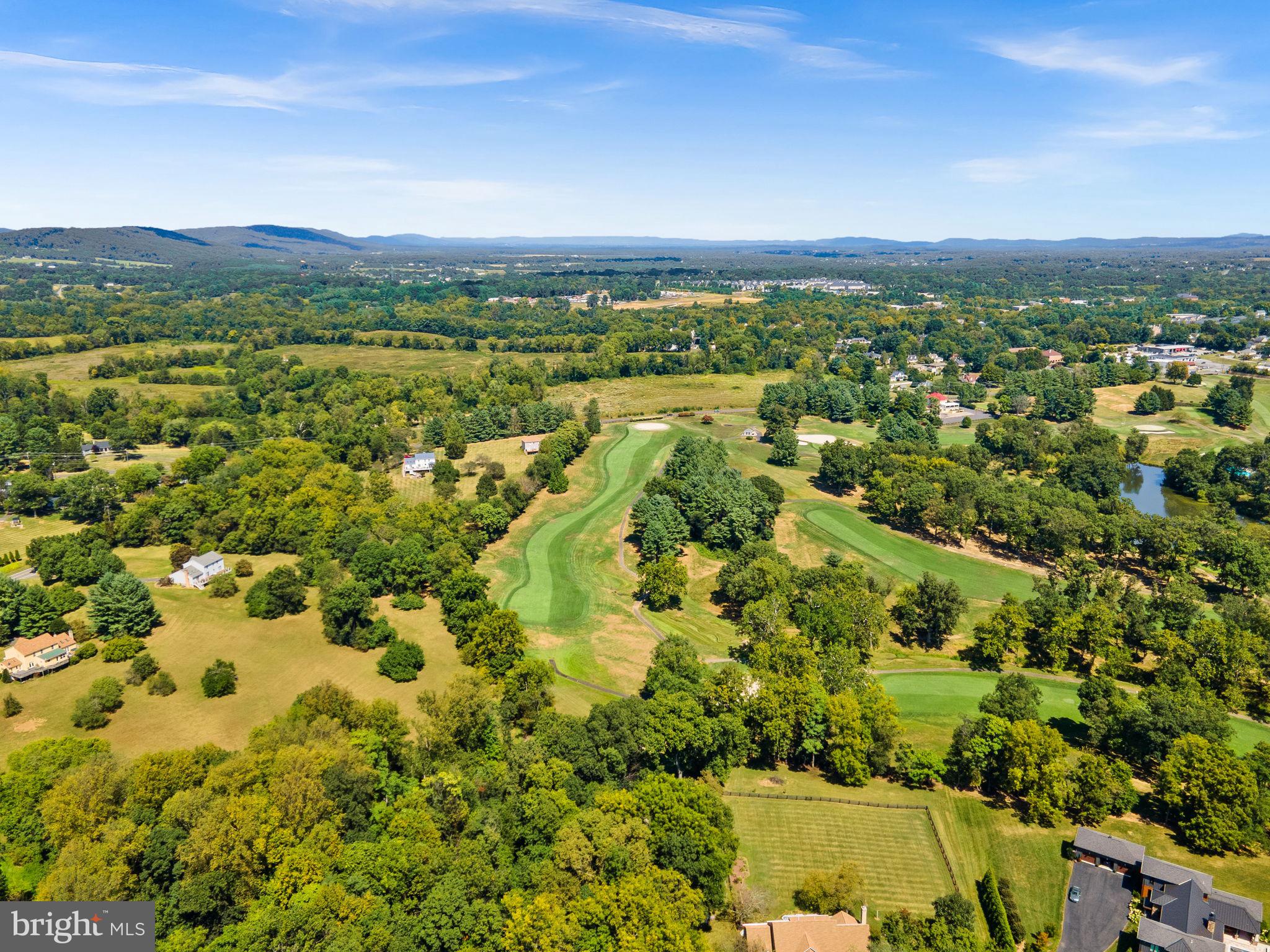 FARMINGTON ON THE GREEN - Residential