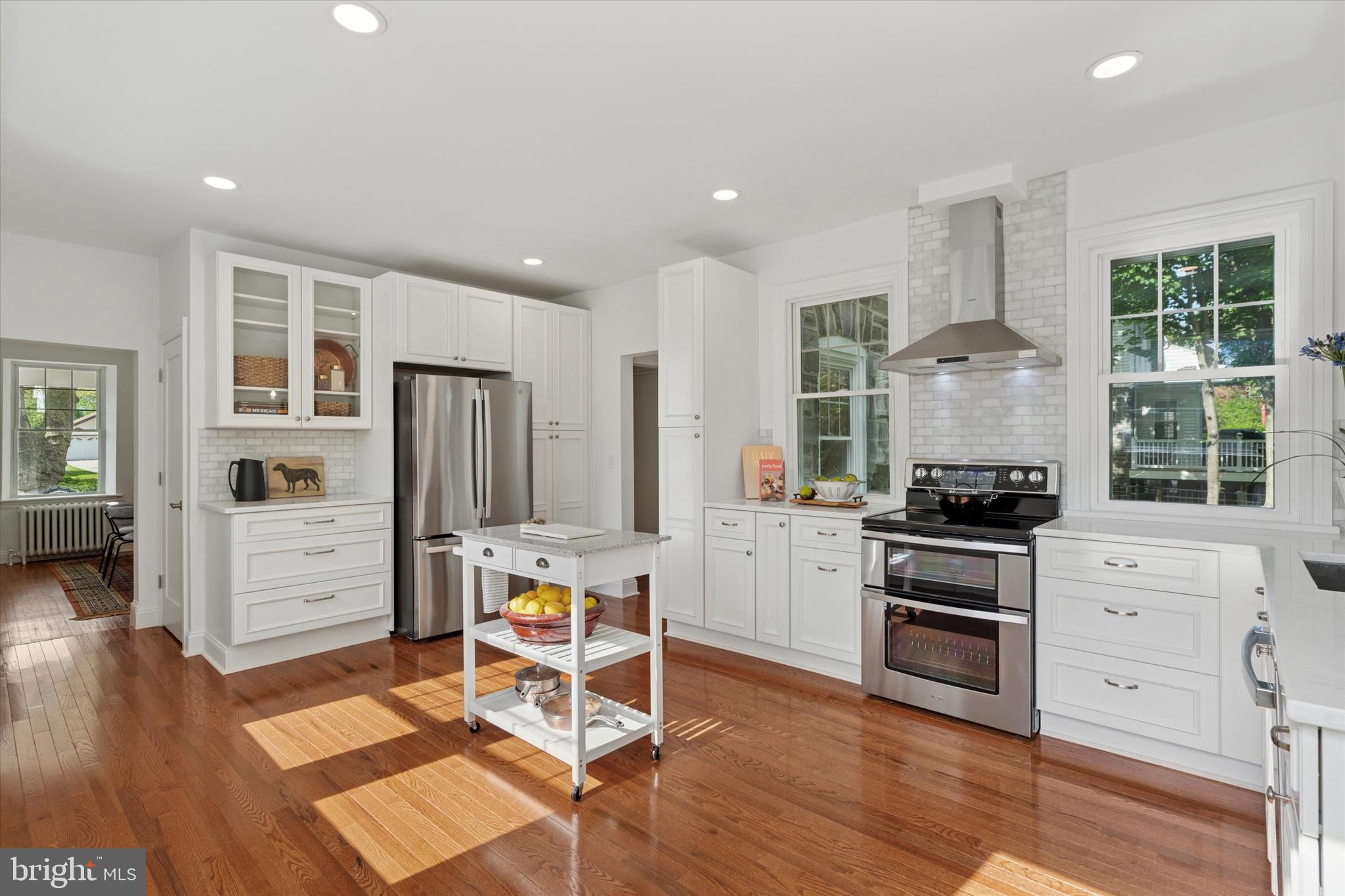 BROOKLINE - Residential