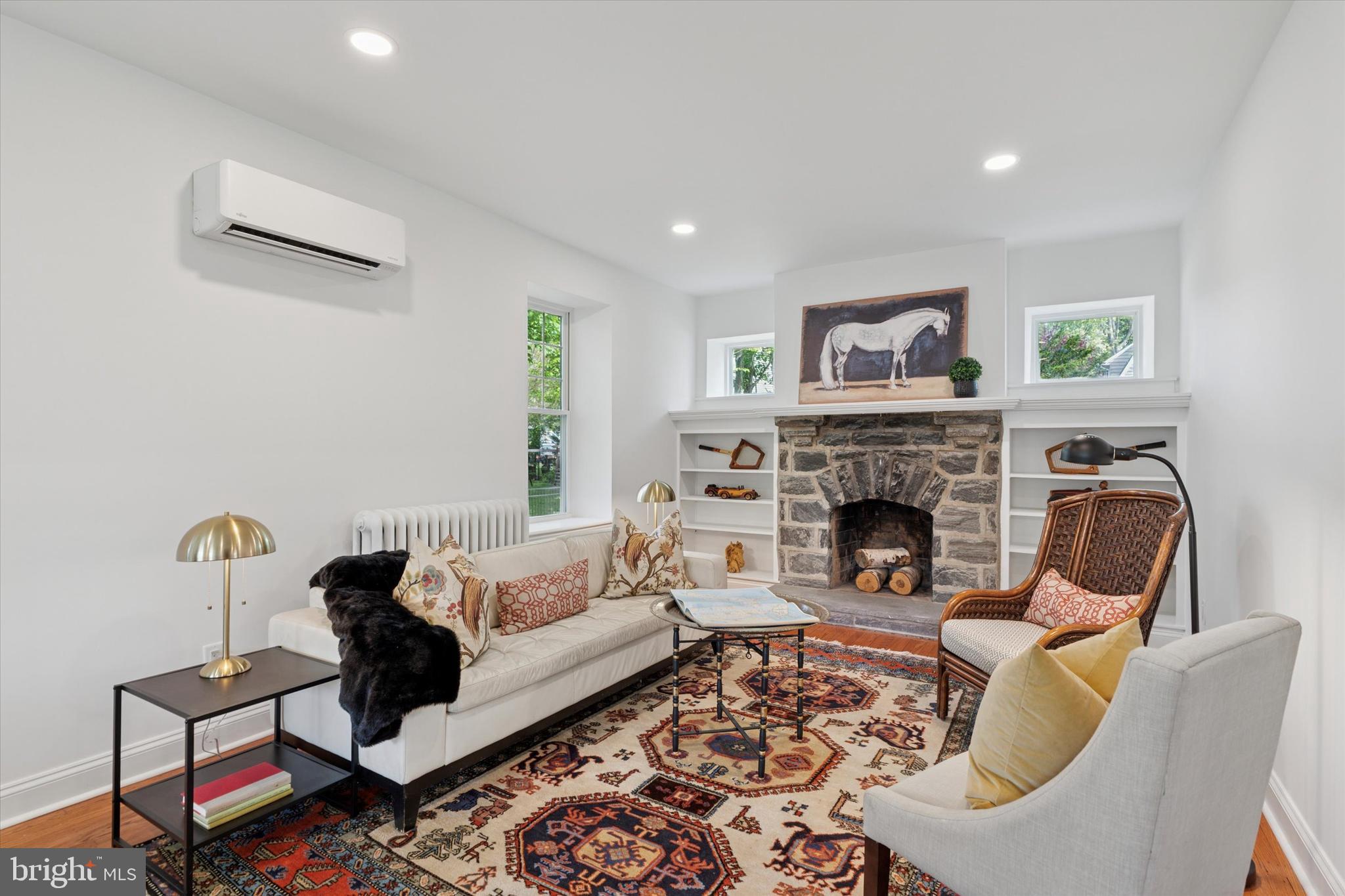 BROOKLINE - Residential