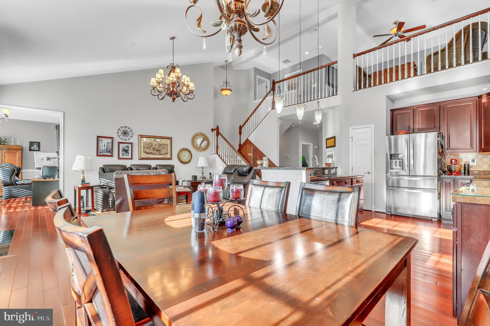 SIGNATURE CLUB AT GREENVIEW - Residential