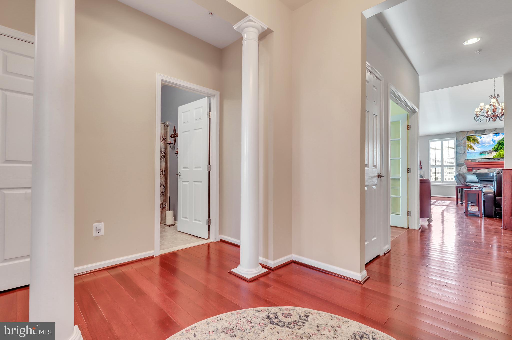 SIGNATURE CLUB AT GREENVIEW - Residential