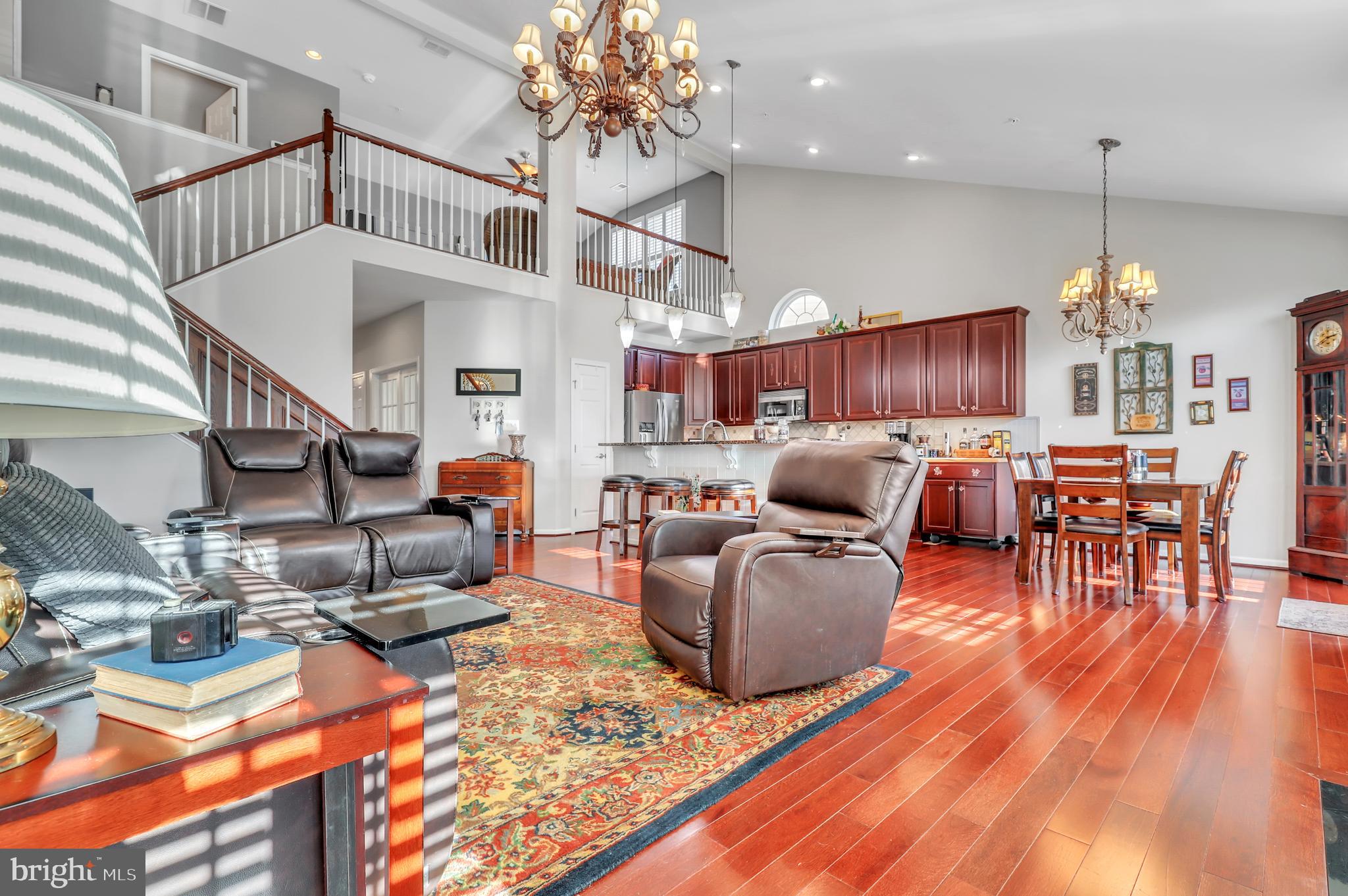 SIGNATURE CLUB AT GREENVIEW - Residential