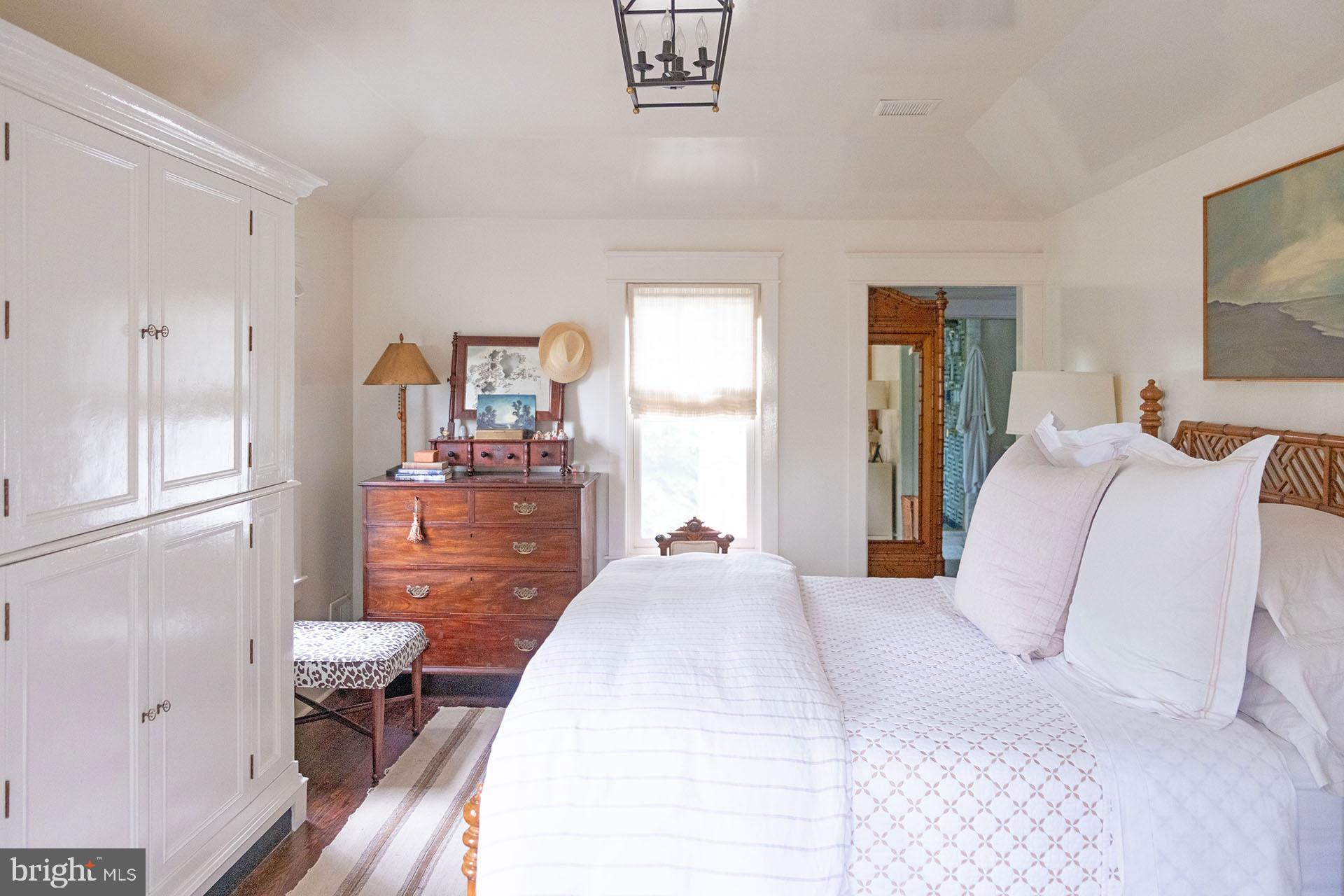 NORTH WAYNE - Residential