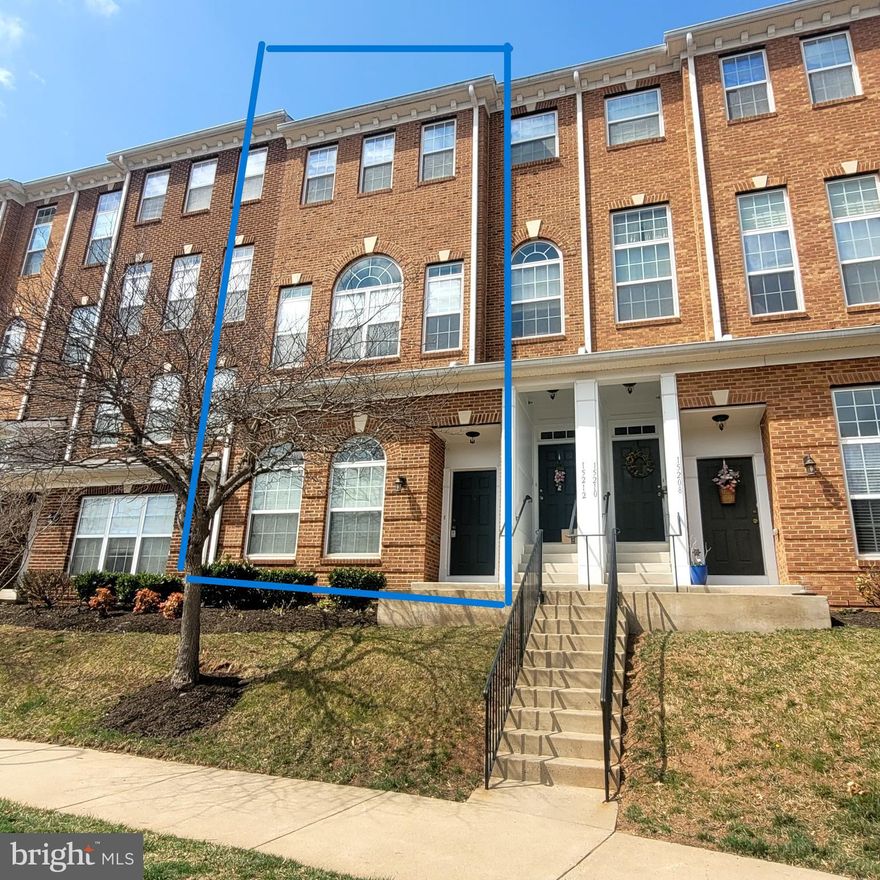 This beautiful two-level condo in Haymarket offers a spacious and comfortable living space in a prime location. Featuring two and a half bathrooms, a one-car garage, and a cozy gas fireplace, this home is perfect for convenience and relaxation. The unit boasts brand-new appliances, with the exception of the stove, ensuring a modern touch throughout. Water is included with the rent, adding extra value. Nestled in a desirable area, this condo is just minutes from a medical center, shops, and restaurants, providing easy access to everything you need. Don't miss the opportunity to live in this charming and well-located home!