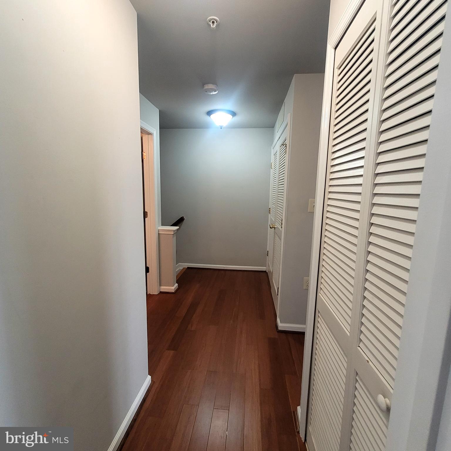 MARKET CENTER - Residential Lease