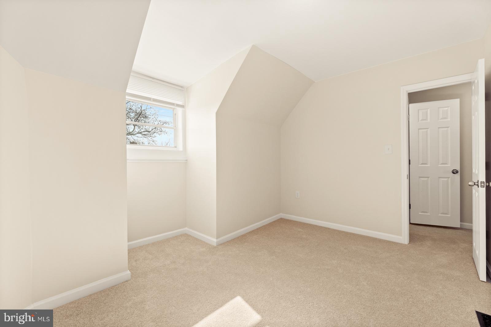 WEST OAK LANE - Residential