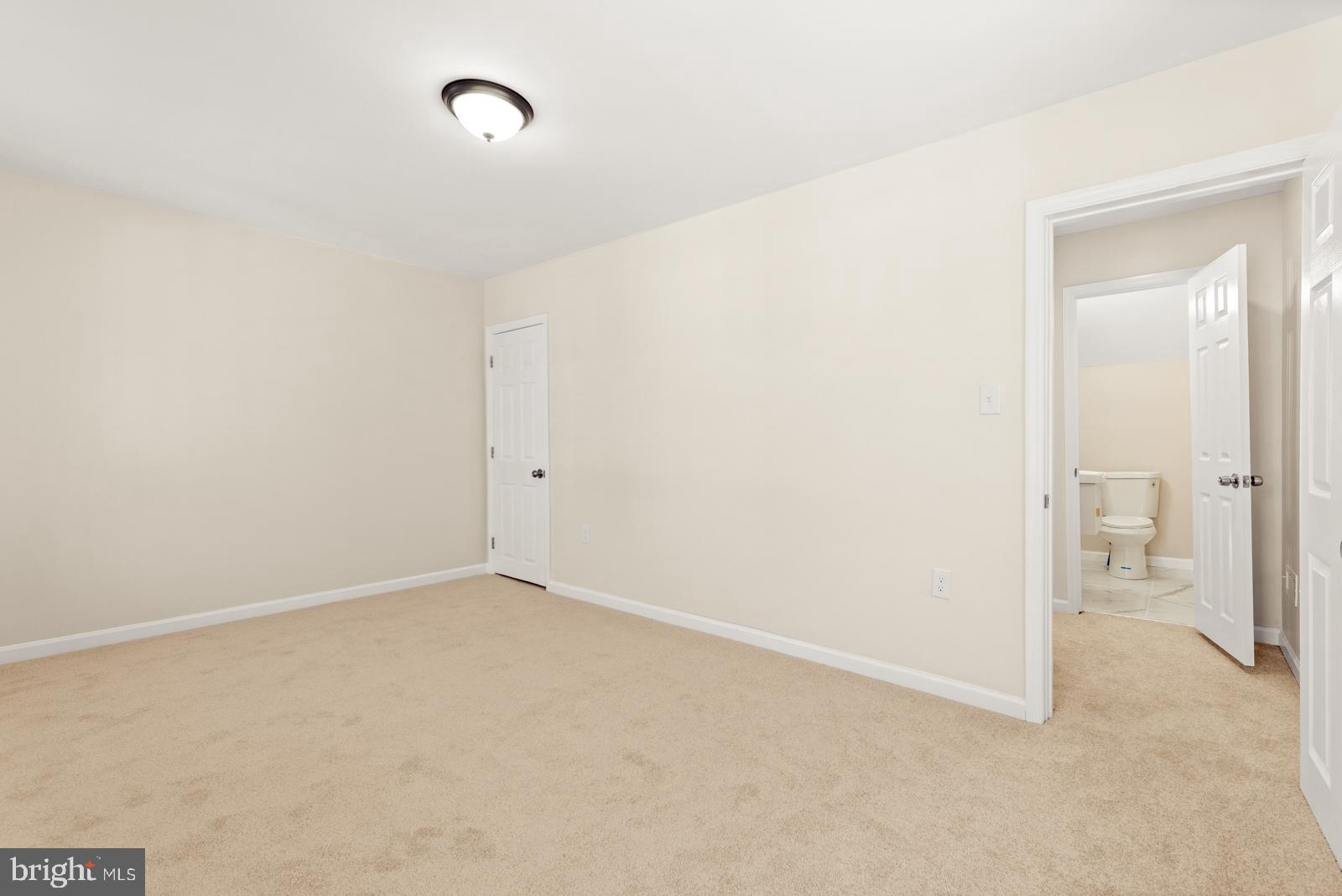 WEST OAK LANE - Residential