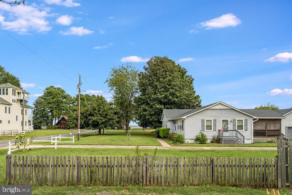 POTOMAC SHORES - Residential