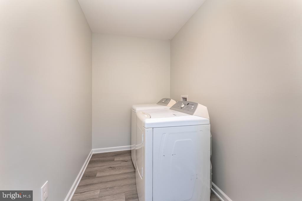 POTOMAC SHORES - Residential