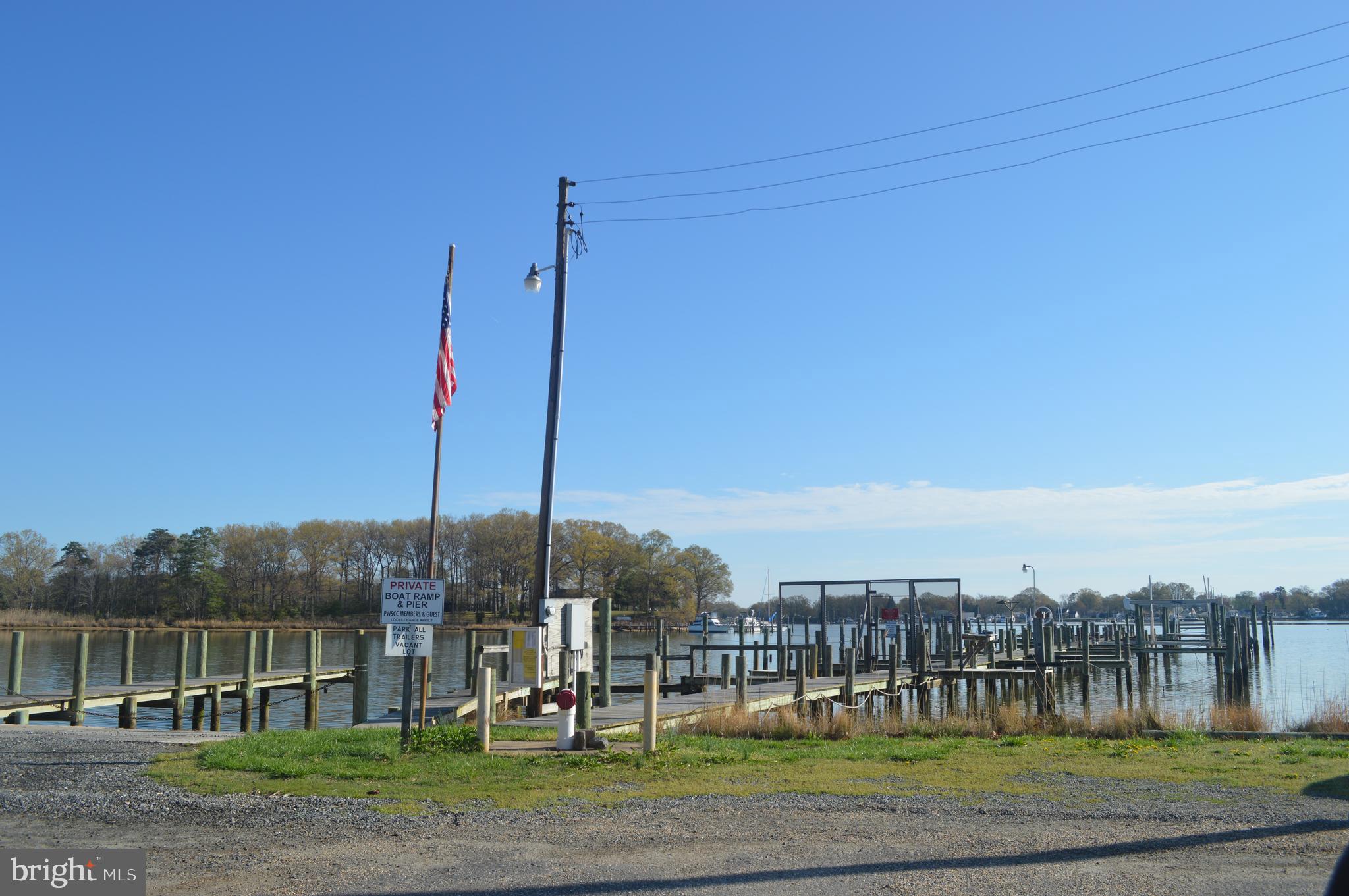 POTOMAC SHORES - Residential