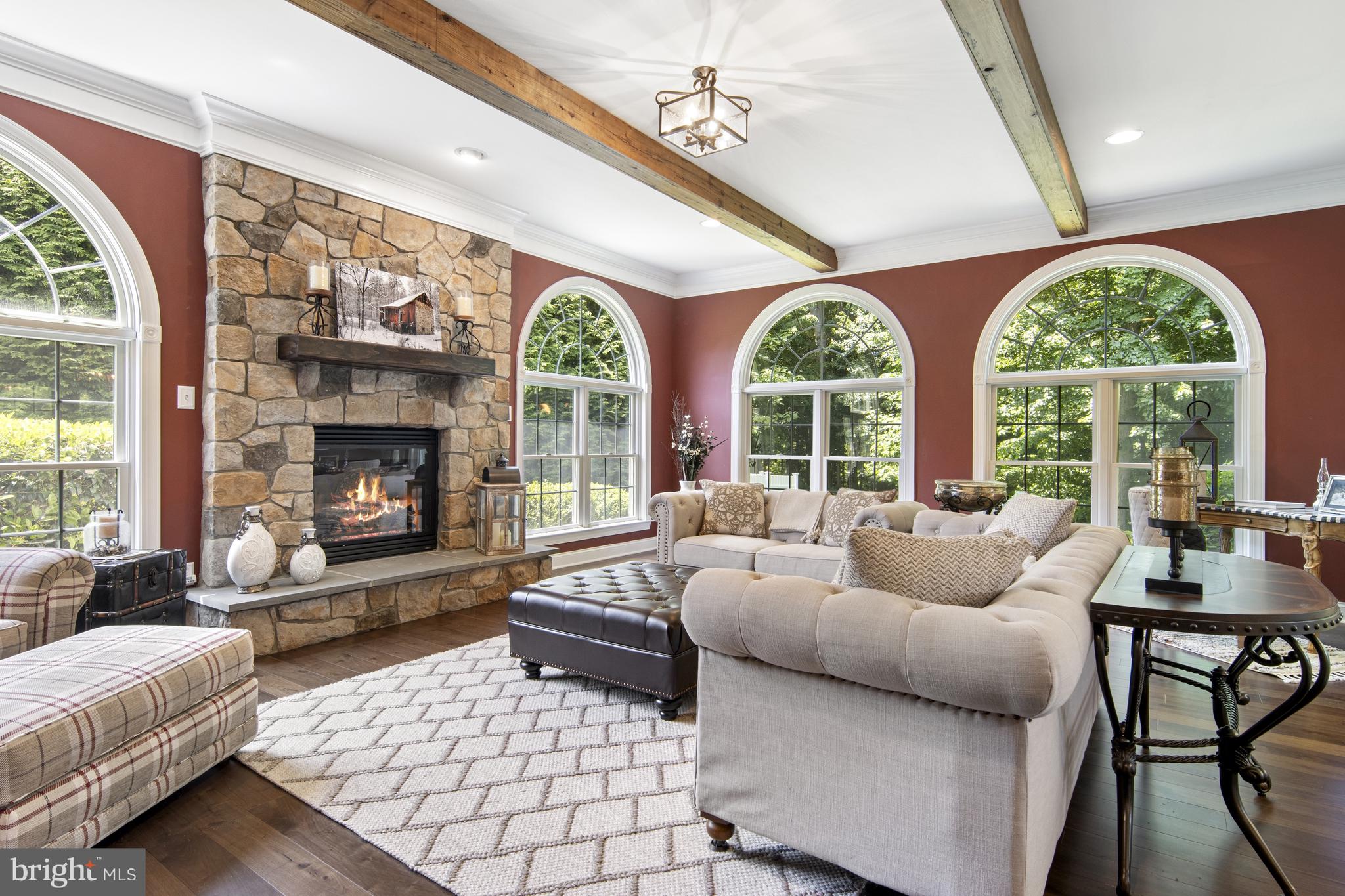 NIVIN VIEW - Residential