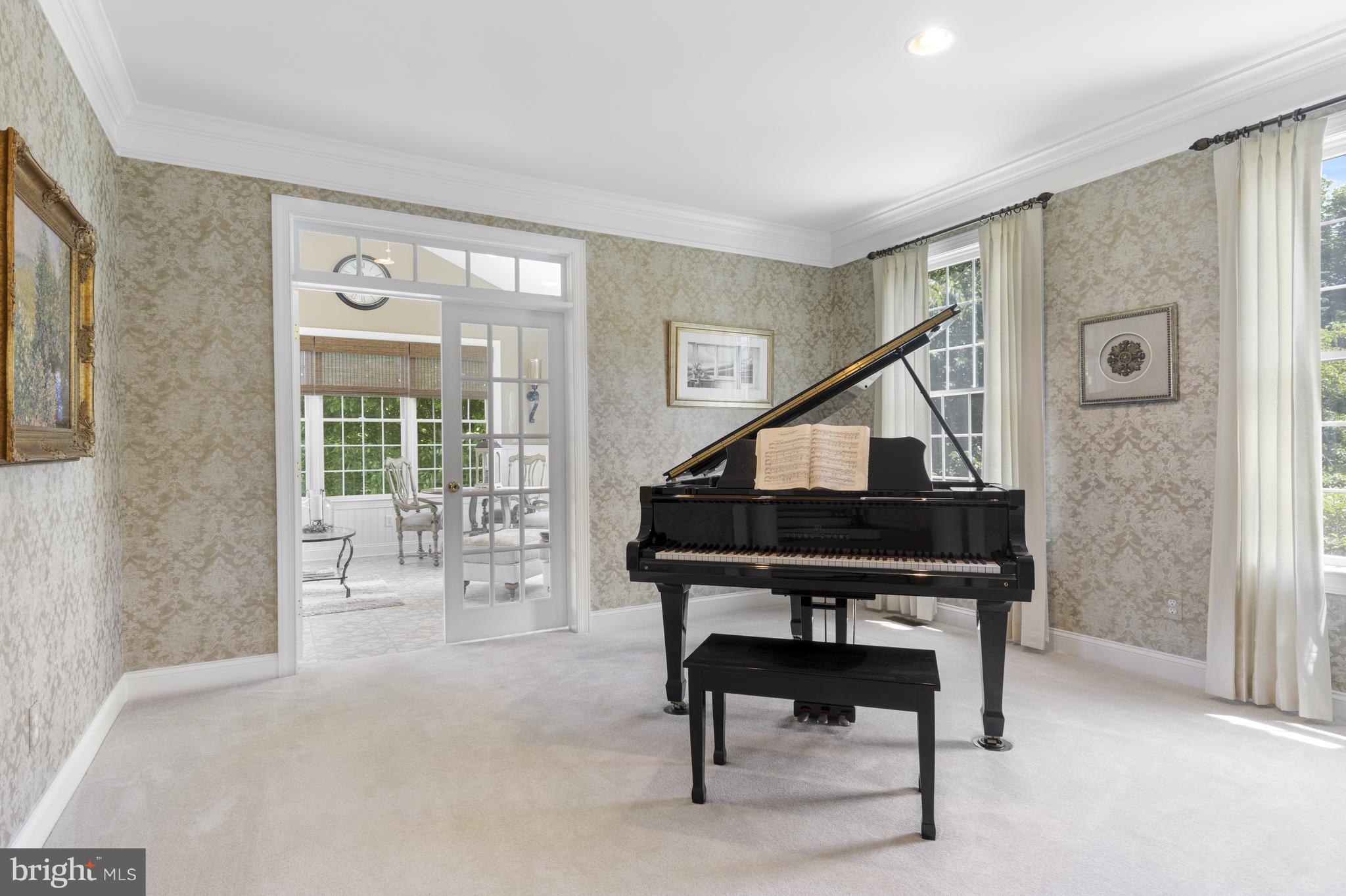 NIVIN VIEW - Residential