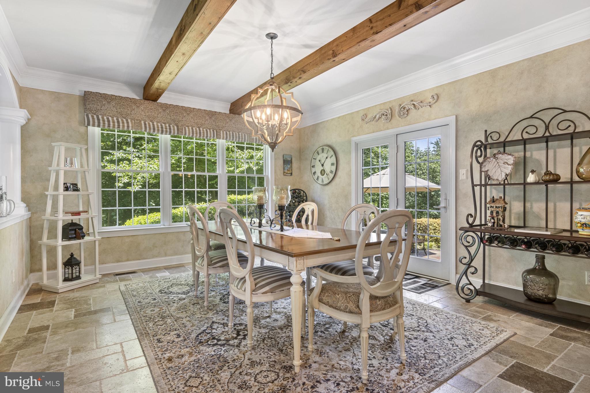 NIVIN VIEW - Residential