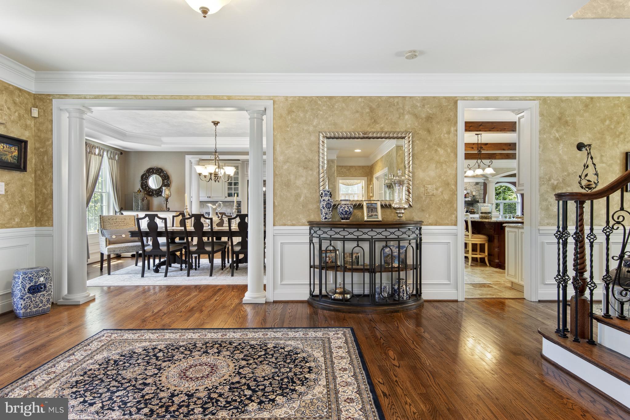 NIVIN VIEW - Residential