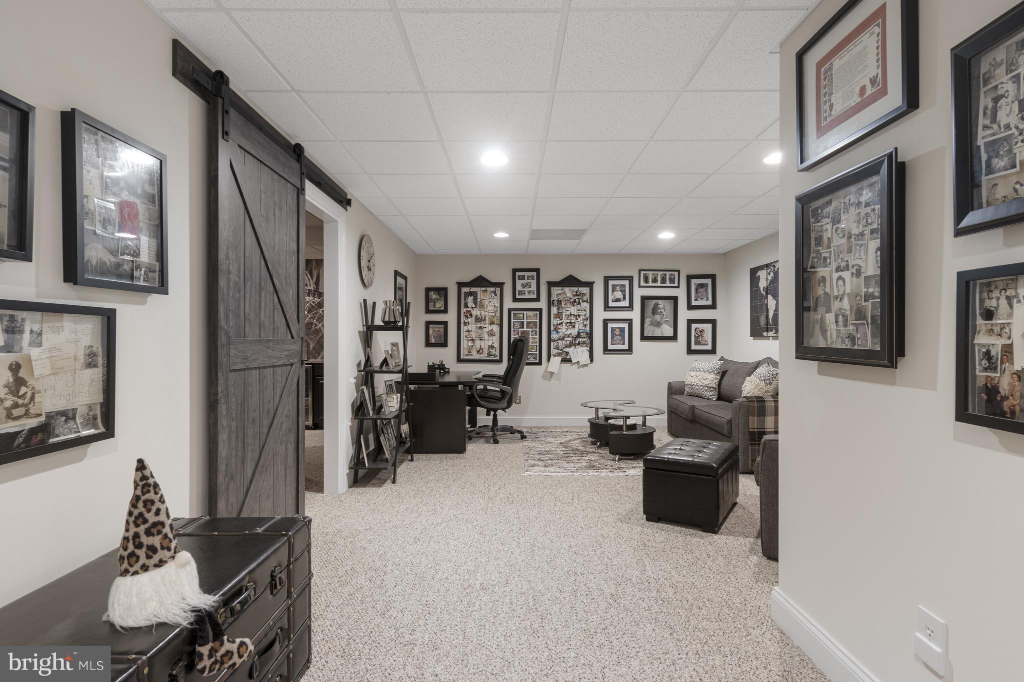 NIVIN VIEW - Residential